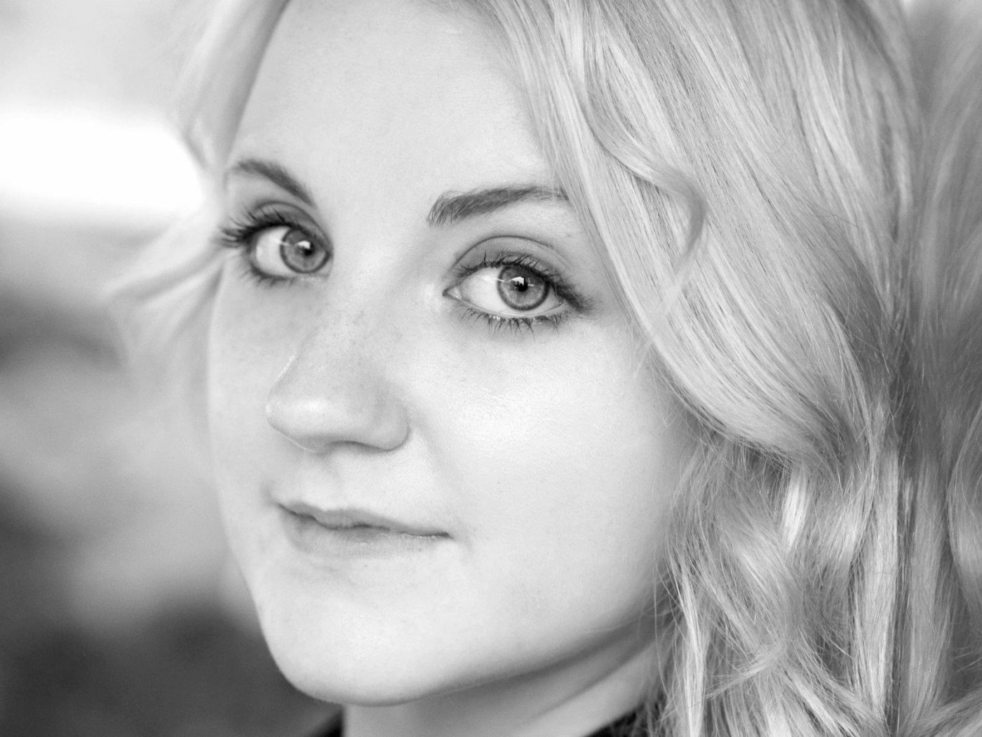 Evanna Lynch 4K Wallpapers