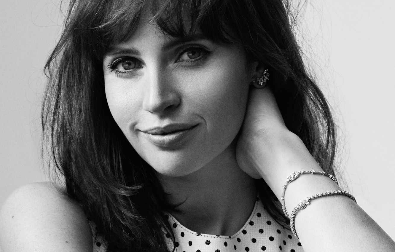 Felicity Jones Portrait Wallpapers