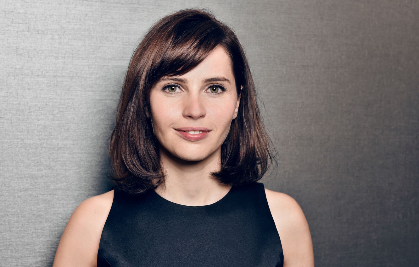 Felicity Jones Portrait Wallpapers