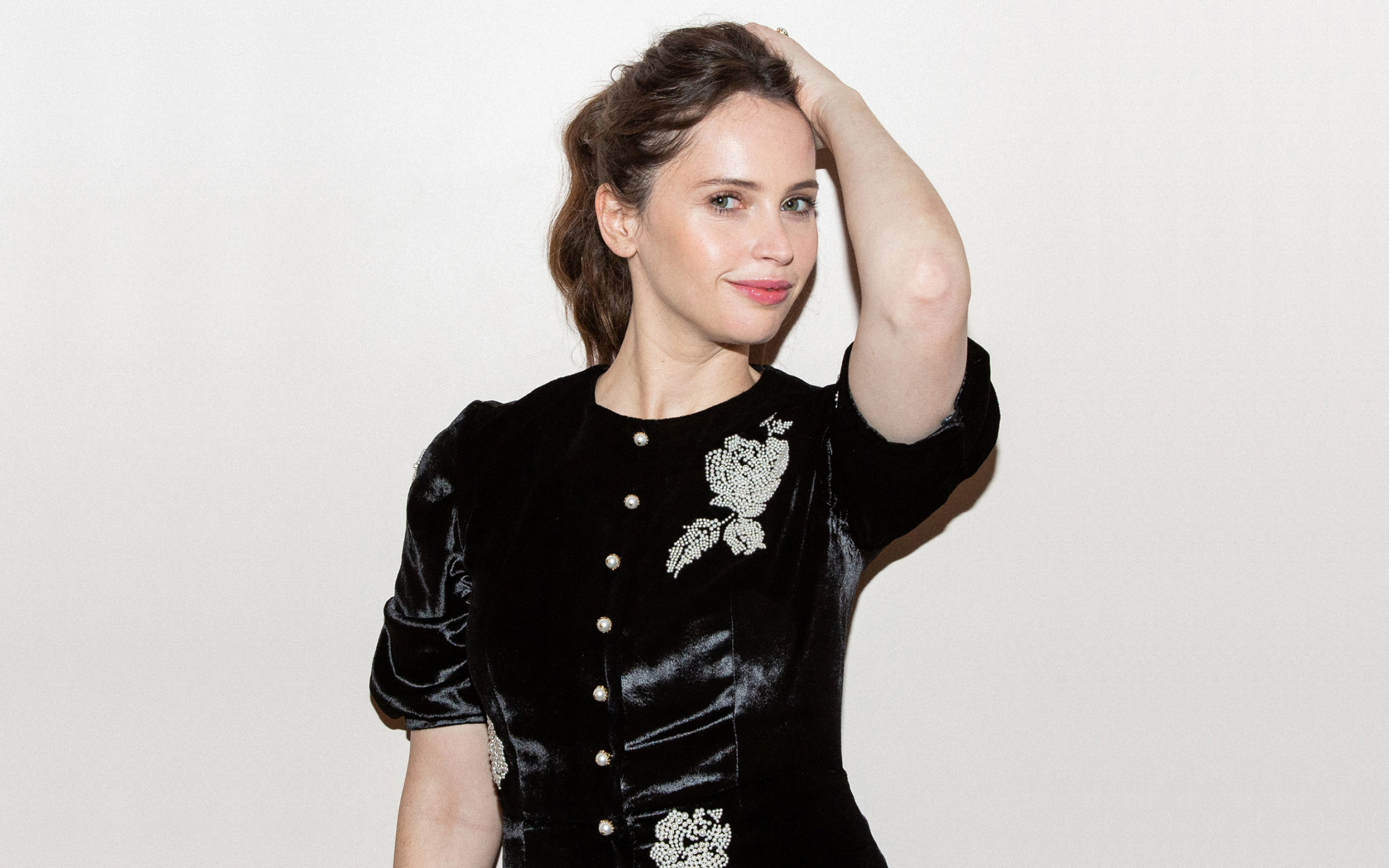 Felicity Jones Portrait 2018 Wallpapers