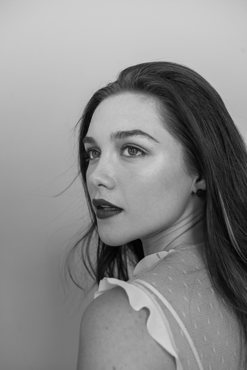 Florence Pugh Lady Macbeth Actress Portrait Wallpapers