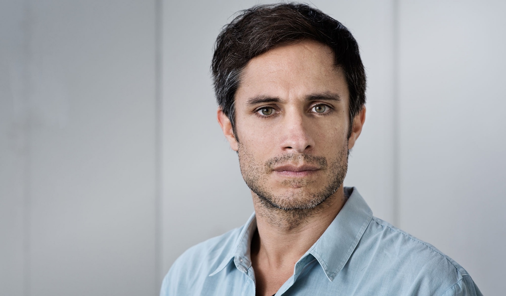 Gael Garcia Bernal Wallpapers