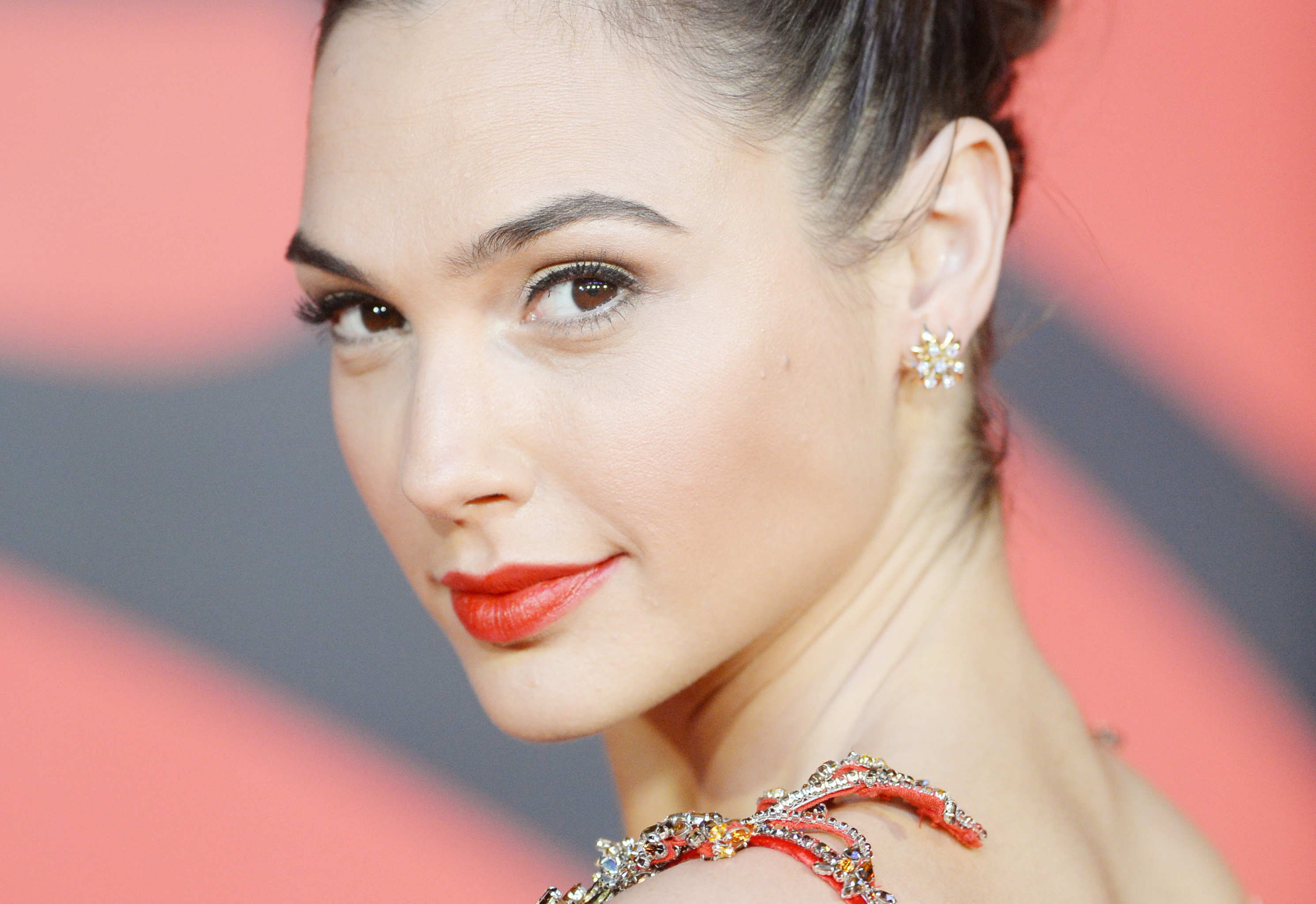 Gal Gadot 2018 Wallpapers