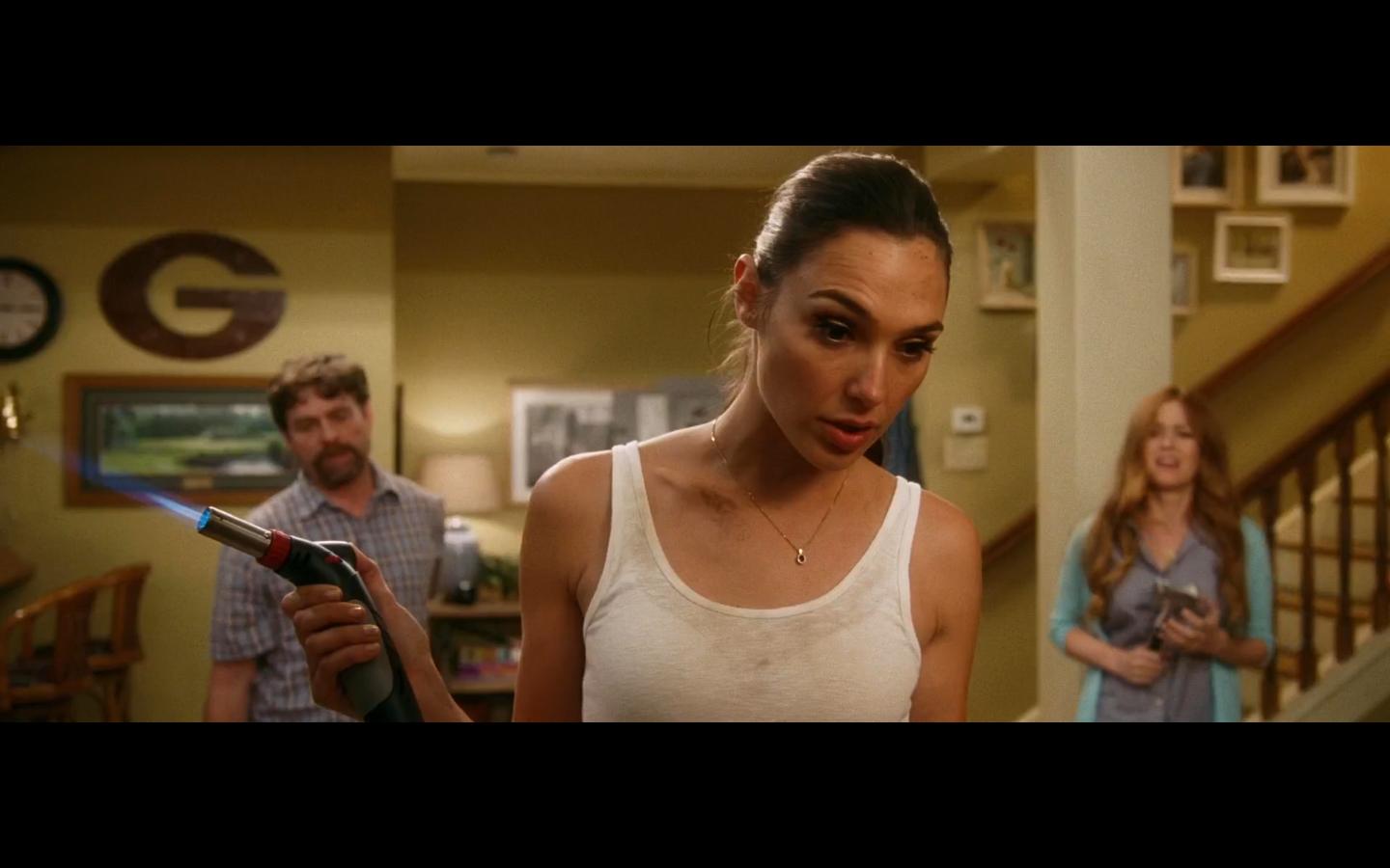 Gal Gadot In Keeping Up With The Joneses Wallpapers