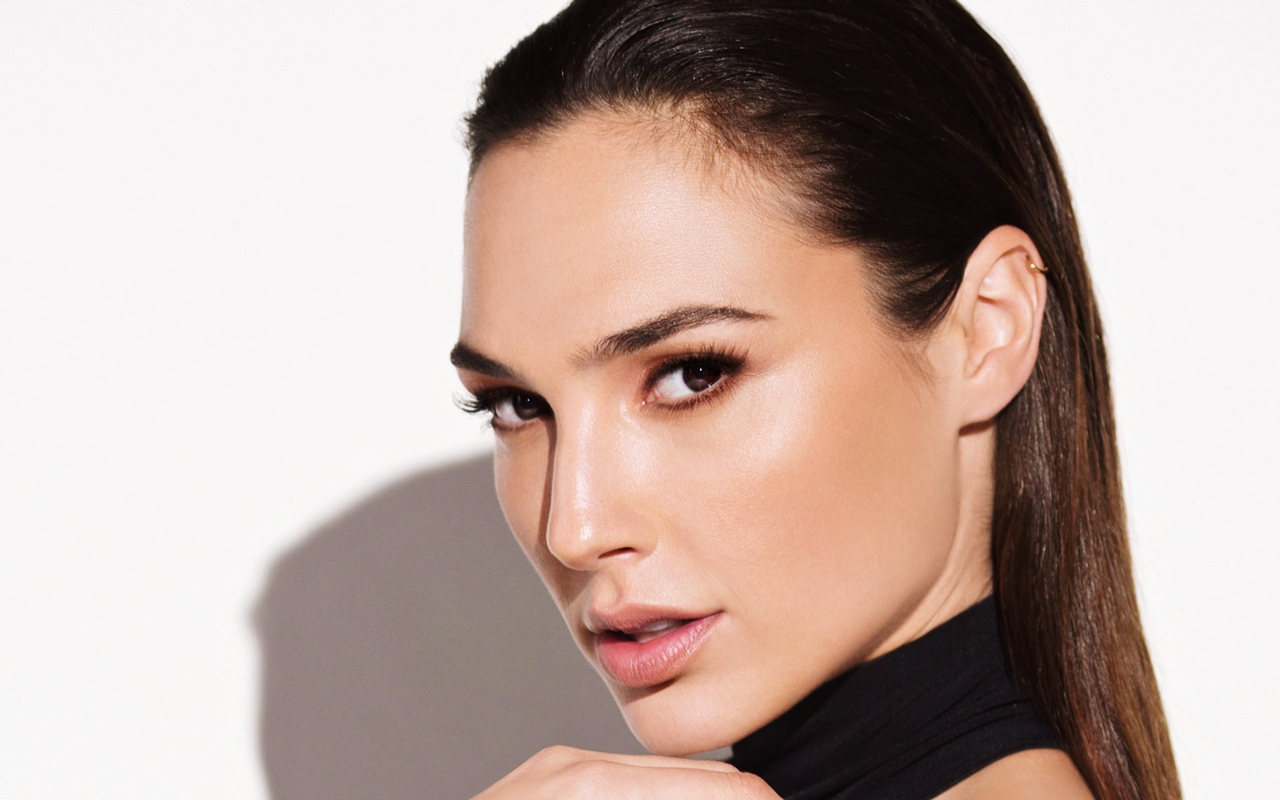 Gal Gadot Photoshoot For Reebok Wallpapers