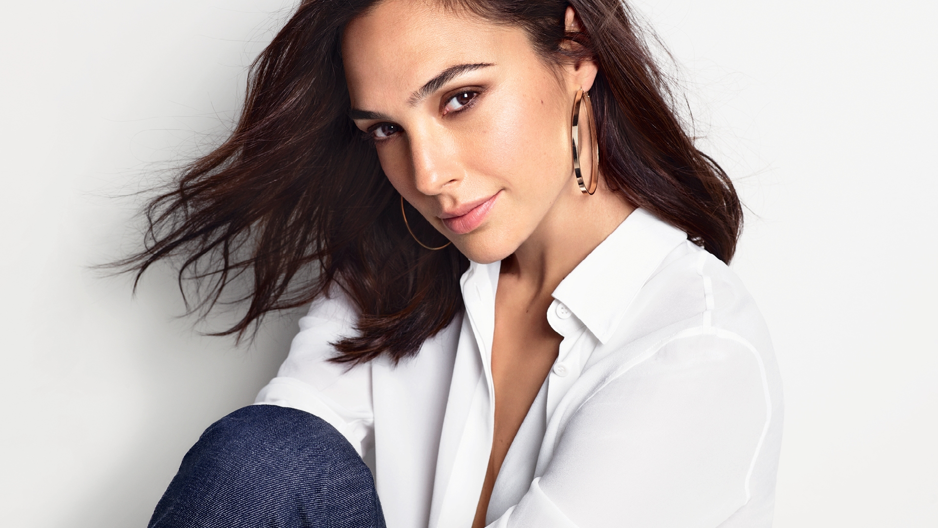 Gal Gadot Vogue 2020 Wallpapers