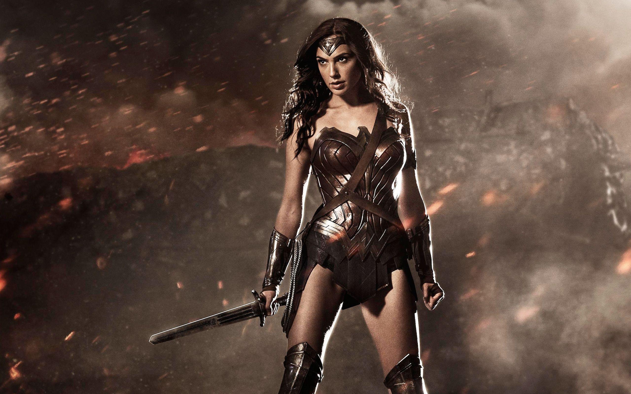 Gal Gadot Wonder Women Actress Wallpapers