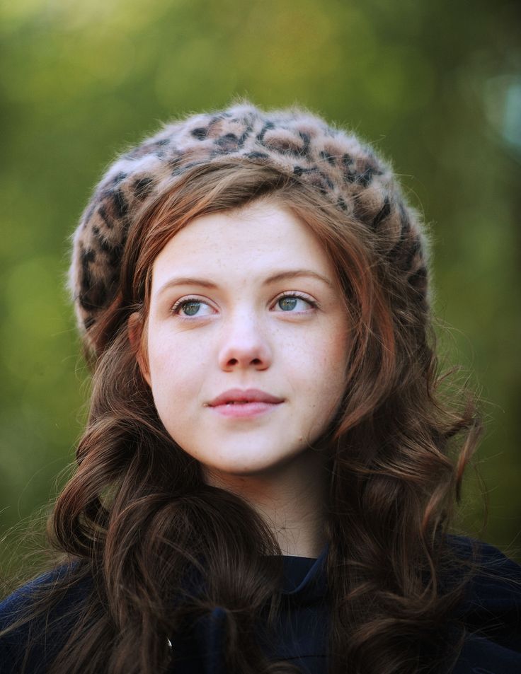 Georgie Henley Wallpapers