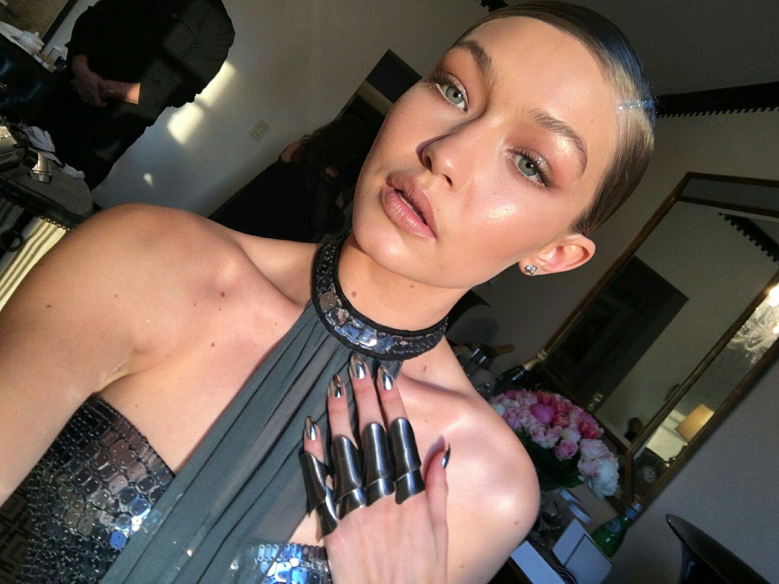 Gigi Hadid Stunning Wallpapers