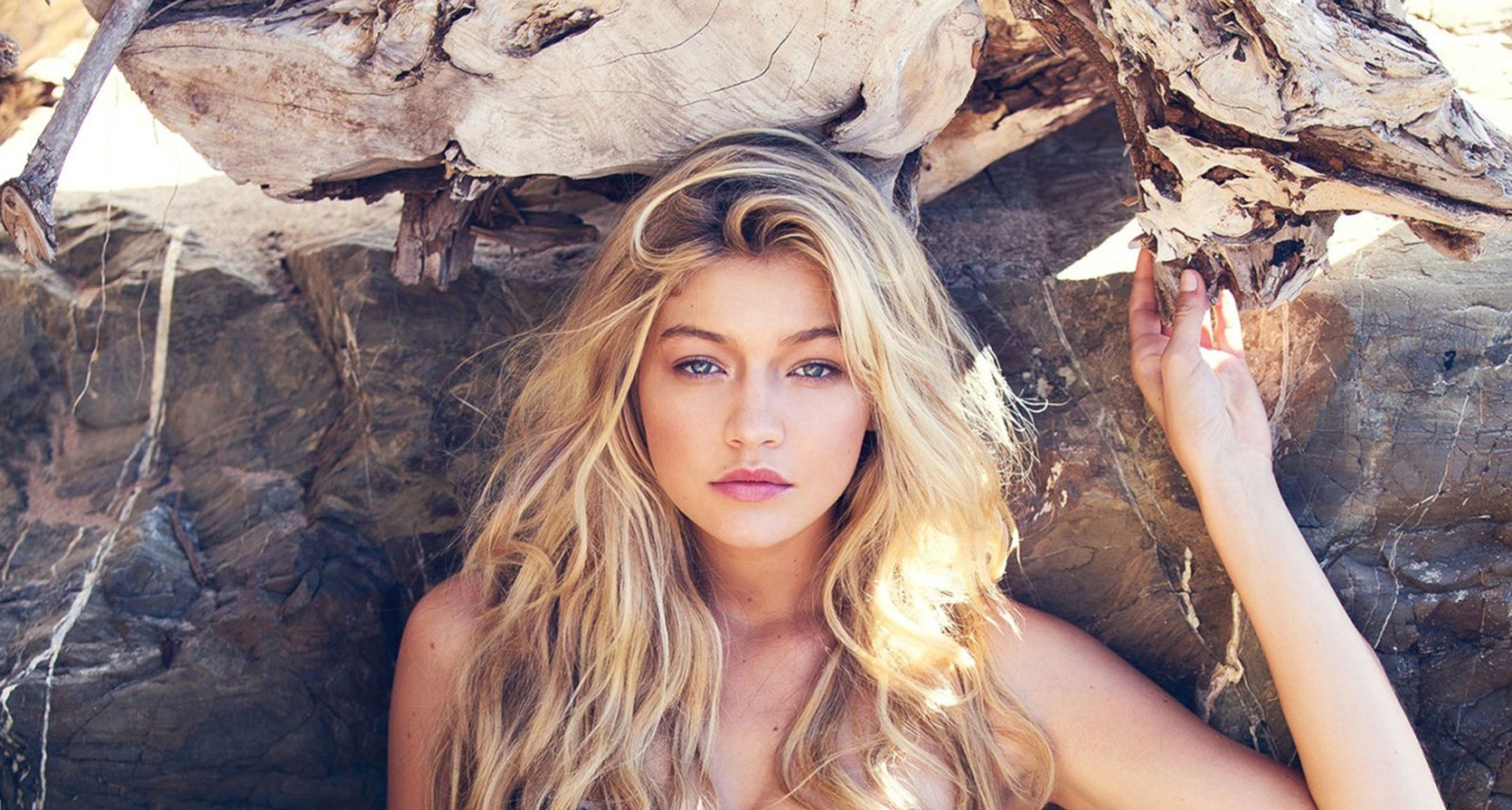 Gigi Hadid Stunning Wallpapers