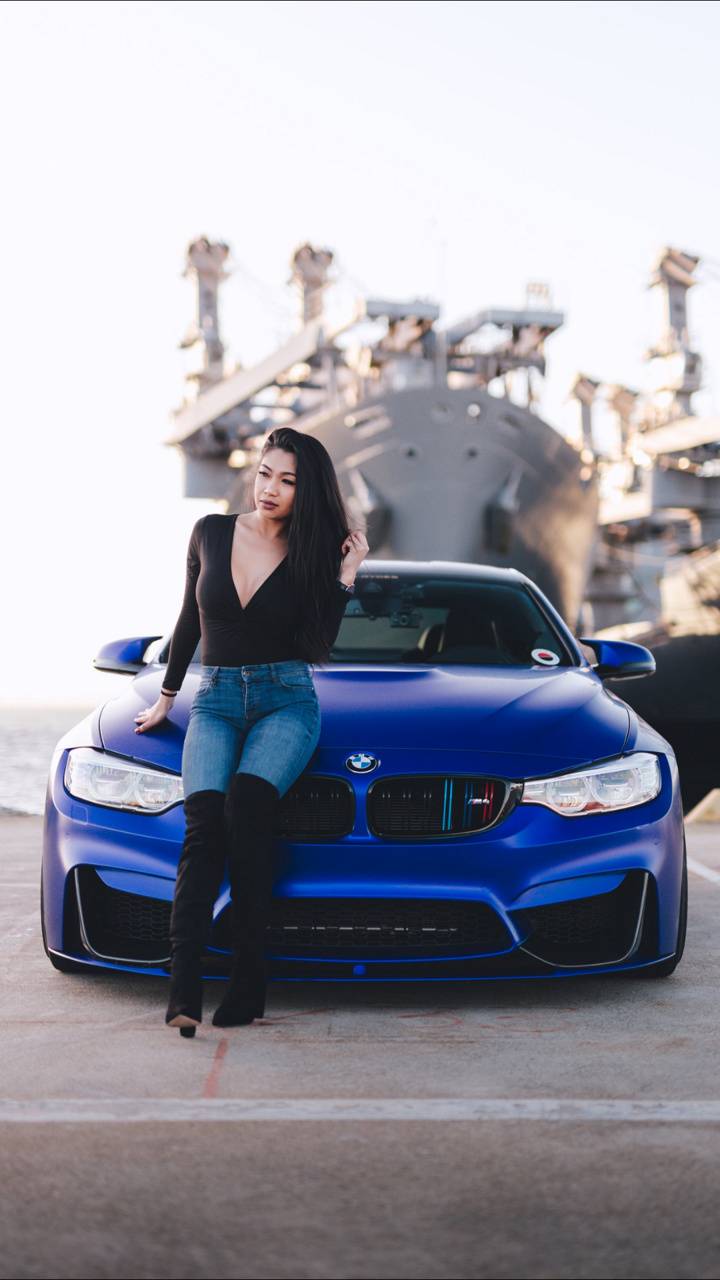 Girls & Cars Wallpapers