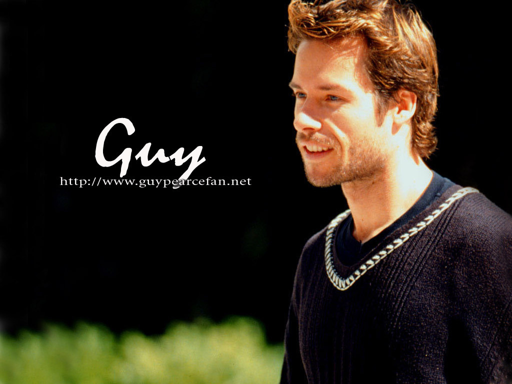 Guy Pearce Wallpapers