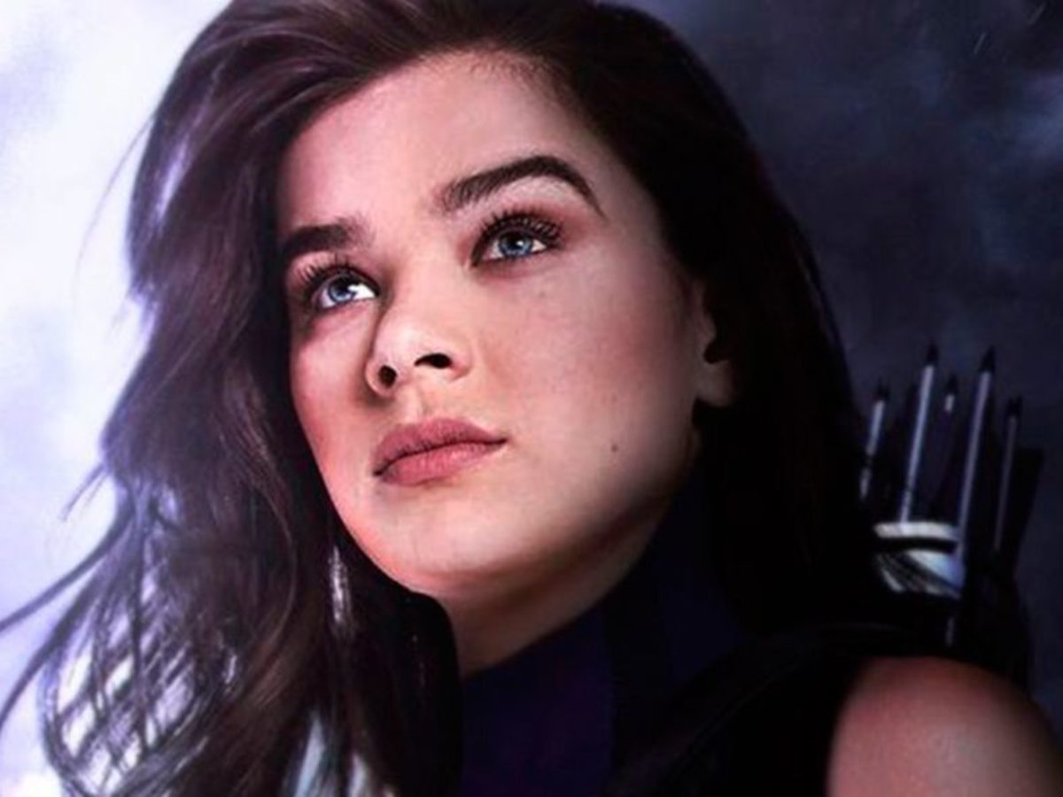 Hailee Steinfeld Comic Com 2018 Portrait Wallpapers