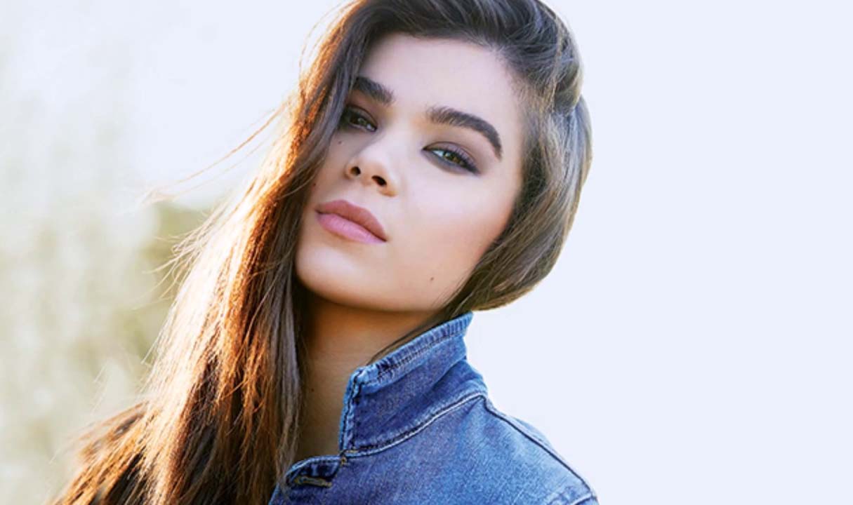 Hailee Steinfeld I Love Yous Wallpapers