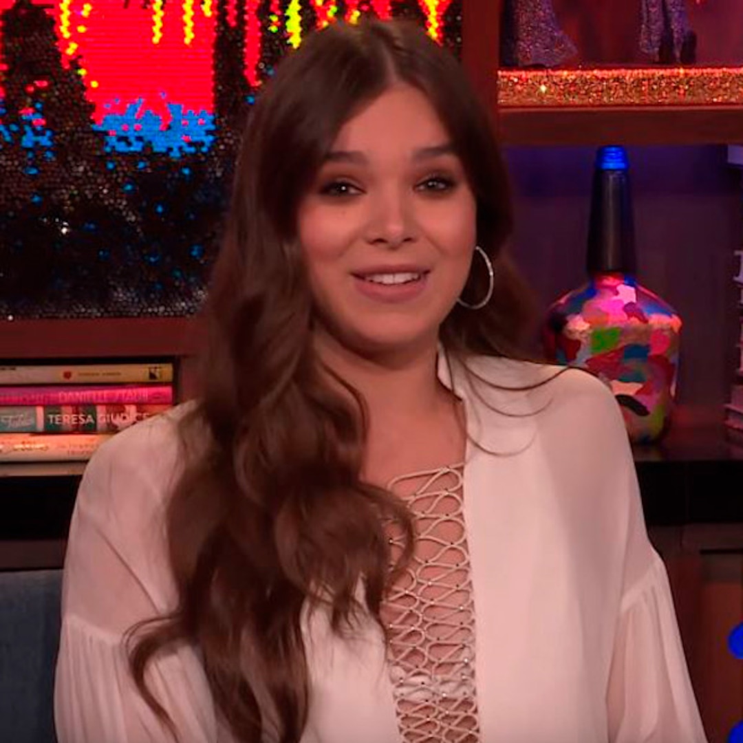 Hailee Steinfeld Pitch Perfect Actress 2018 Wallpapers