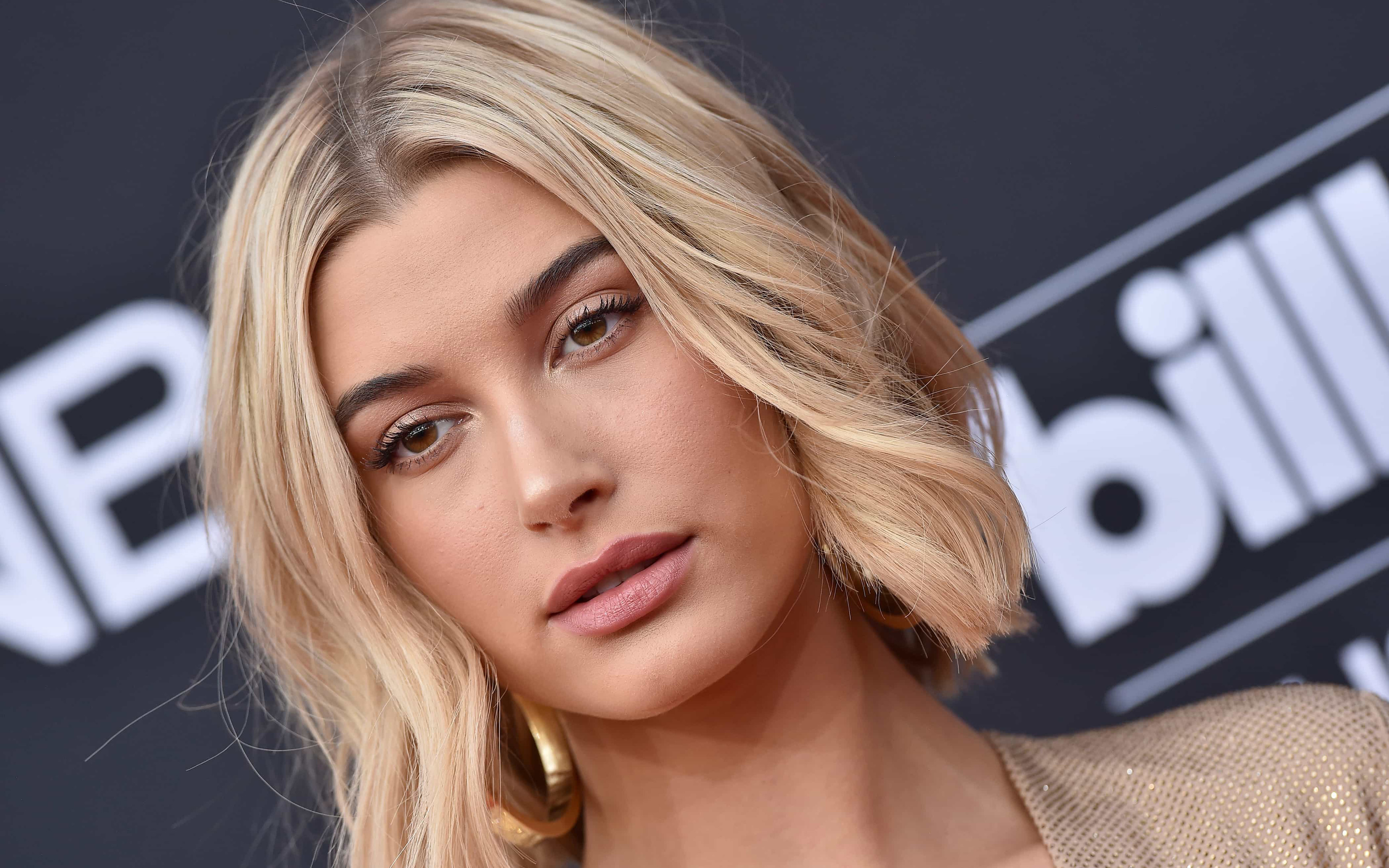 Hailey Baldwin 4K Wallpapers