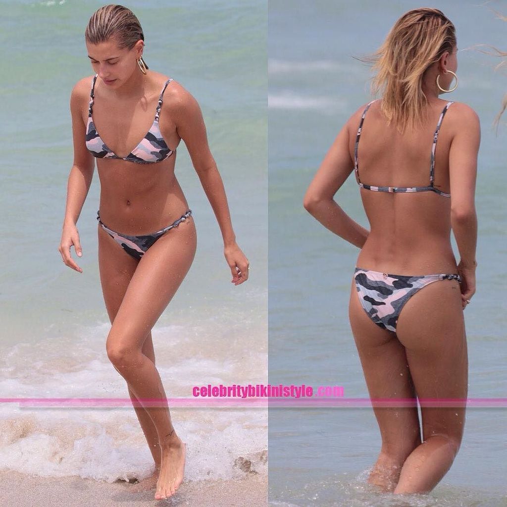 Hailey Baldwin In Bikini 2017 Wallpapers