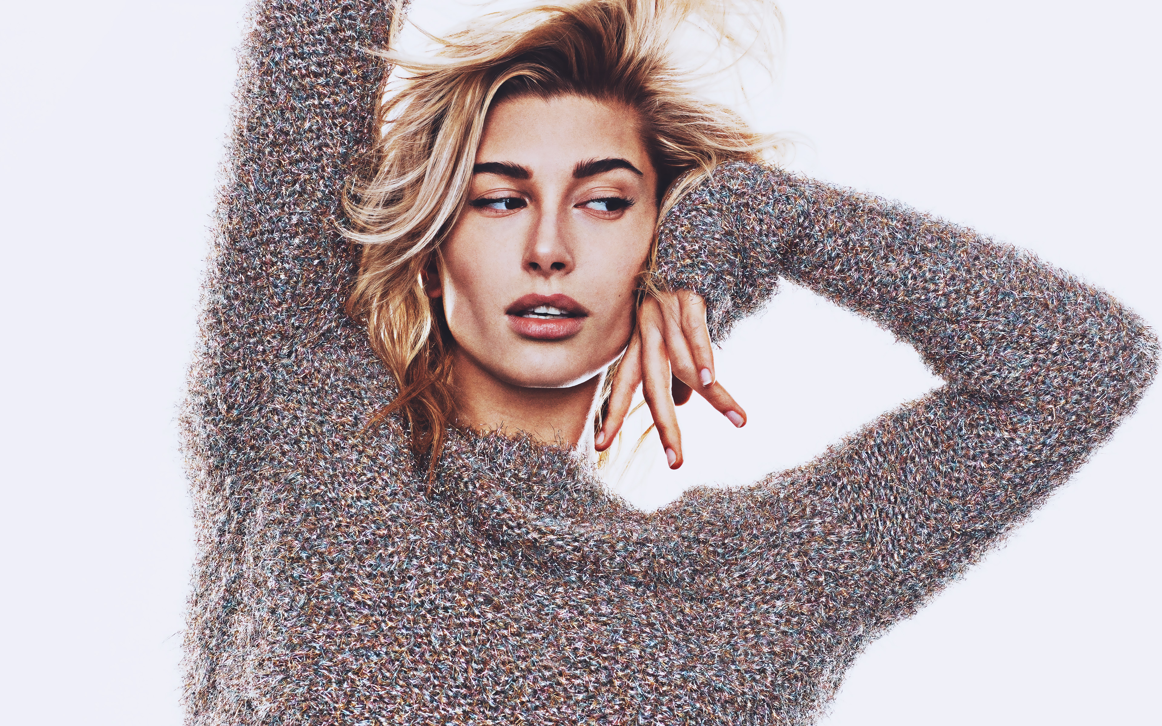 Hailey Bieber Wallpapers