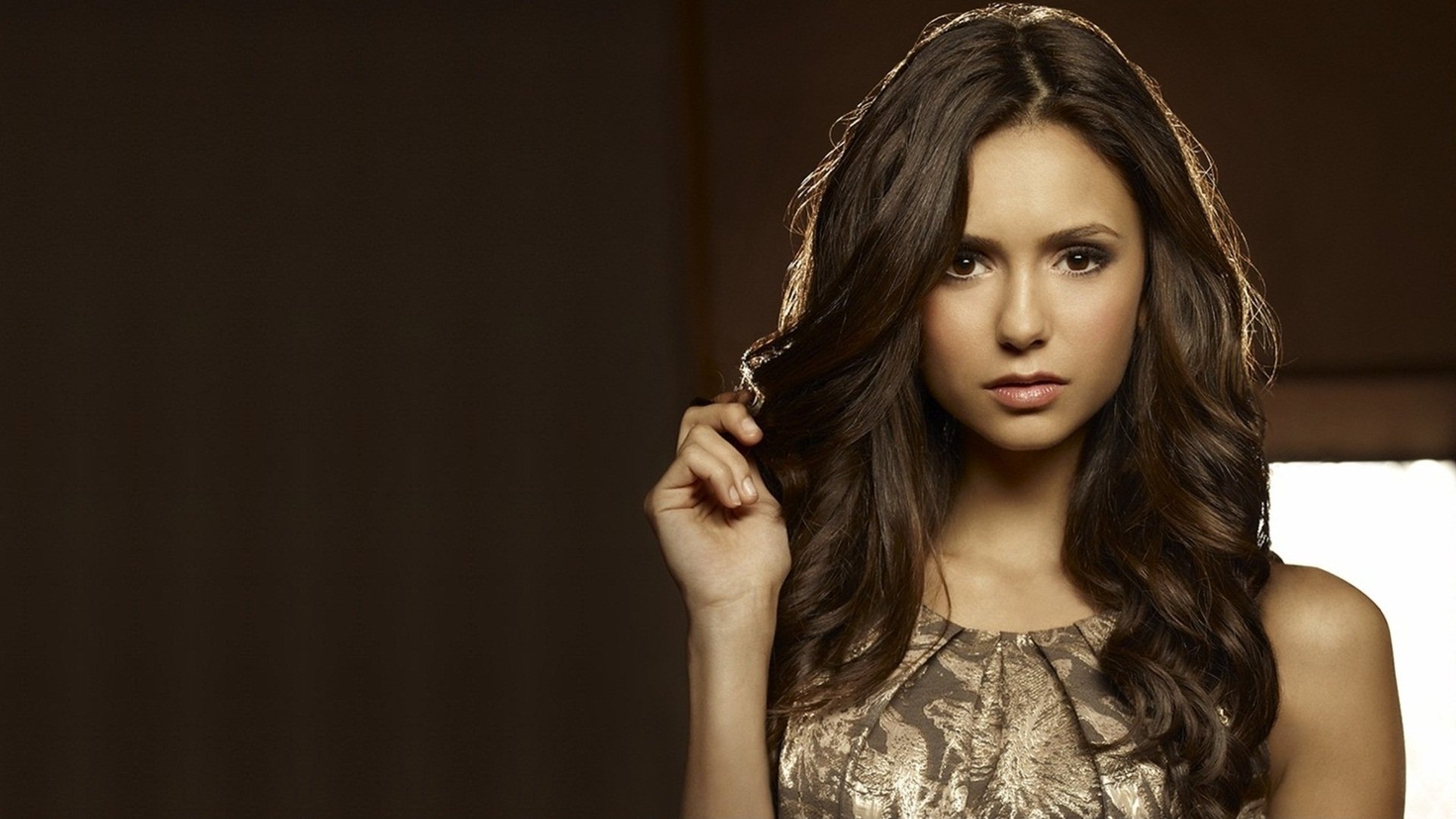 HD Nina Dobrev Wallpapers