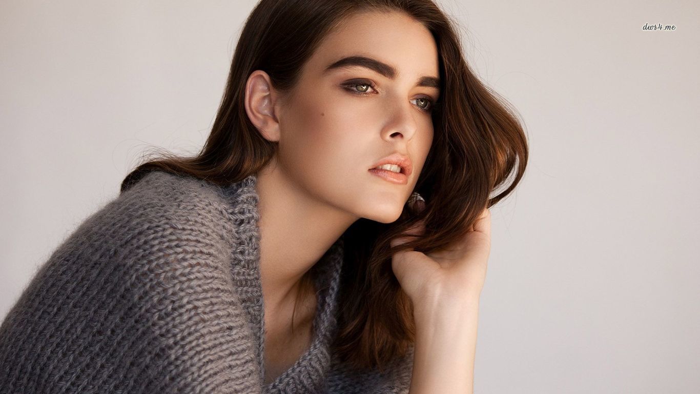 Hilary Rhoda Wallpapers