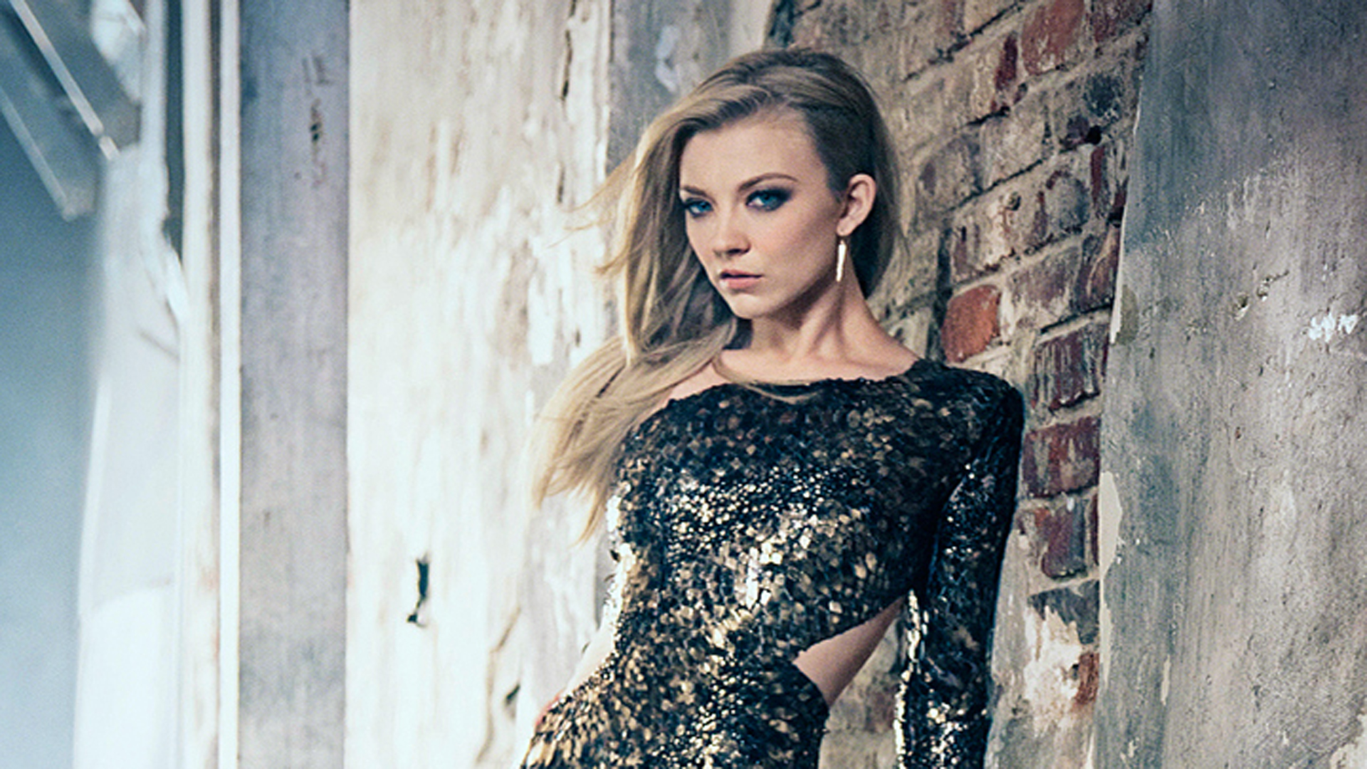 Hot Natalie Dormer Backless Wallpapers