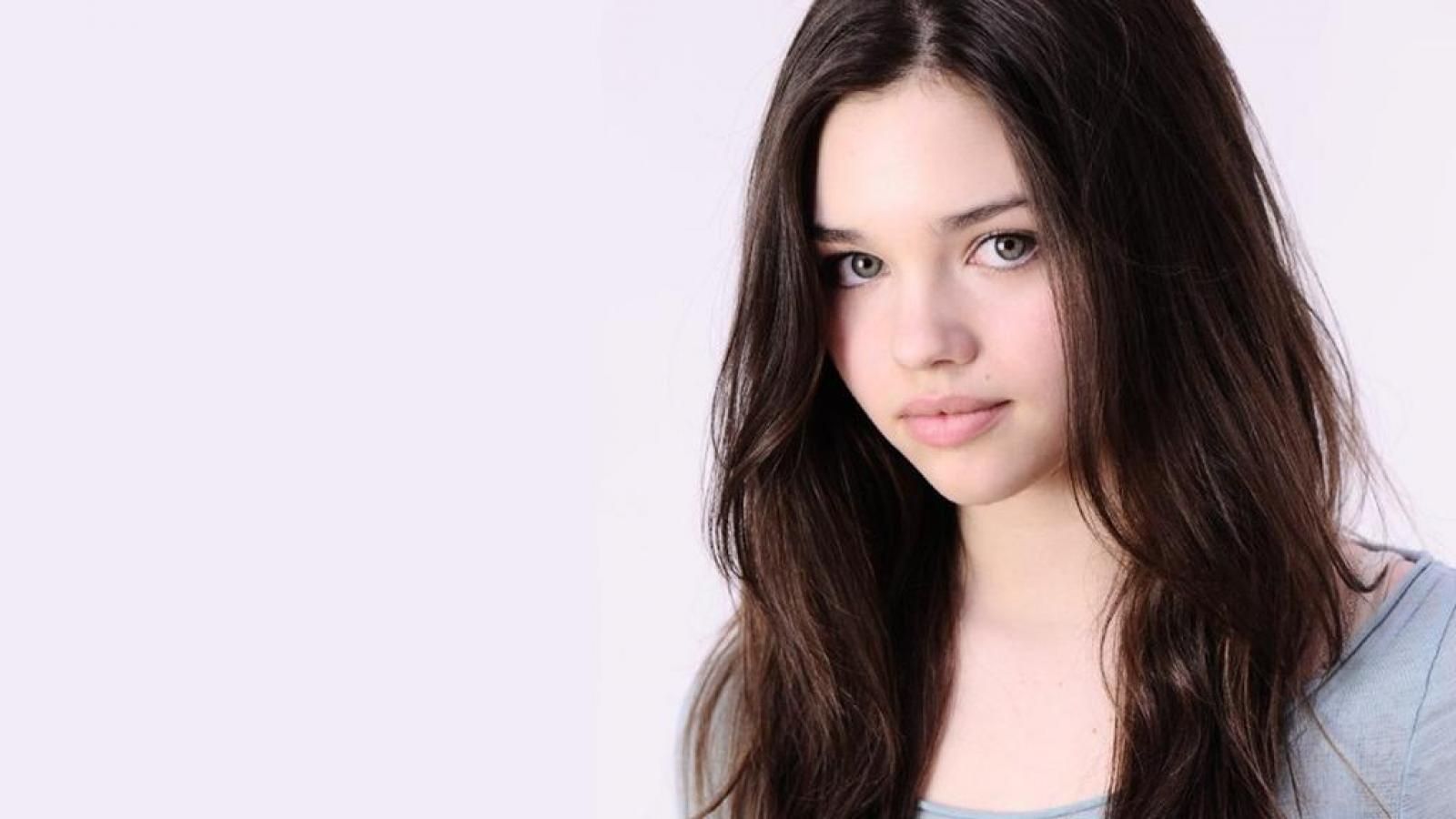 India Eisley 2019 Wallpapers