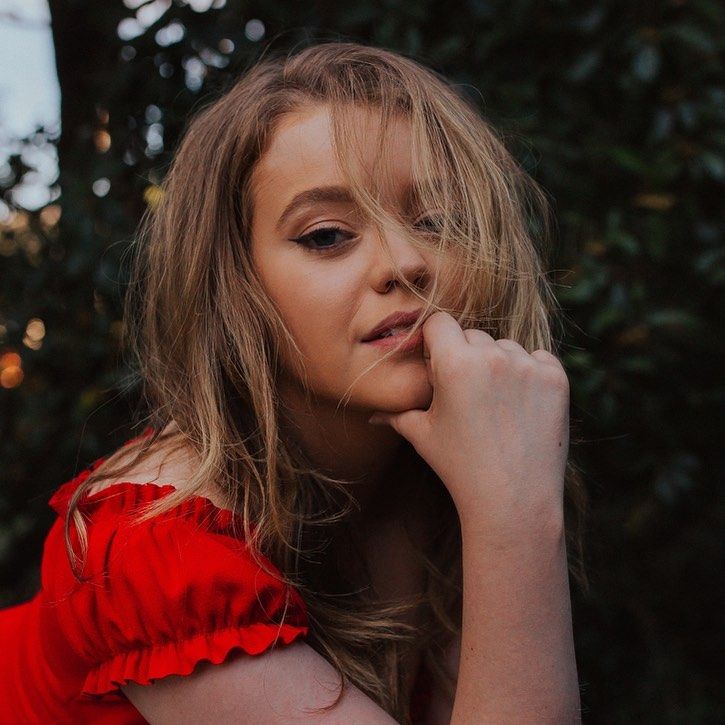 Jade Pettyjohn Laughing Wallpapers