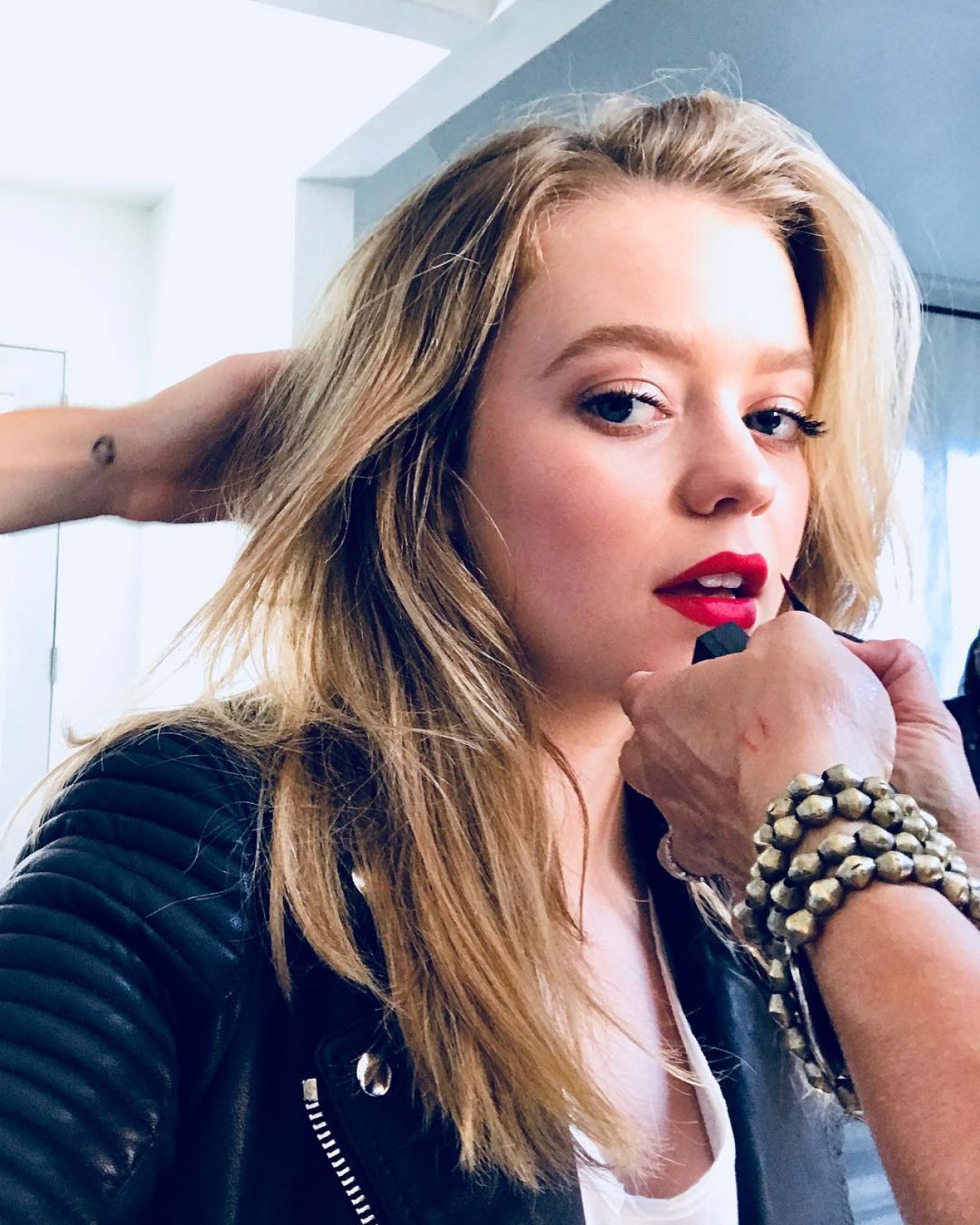 Jade Pettyjohn Laughing Wallpapers