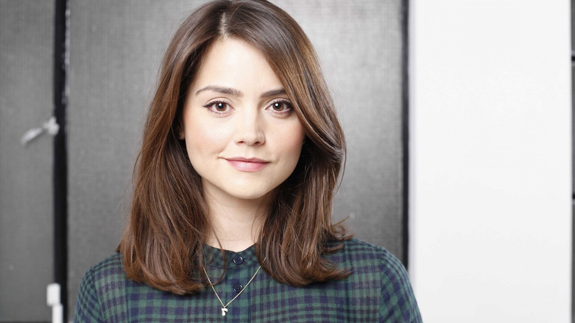 Jenna Coleman 2018 Wallpapers