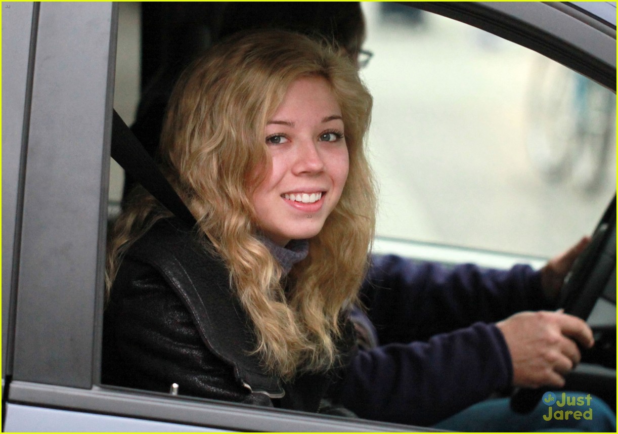 Jennette McCurdy Wallpapers