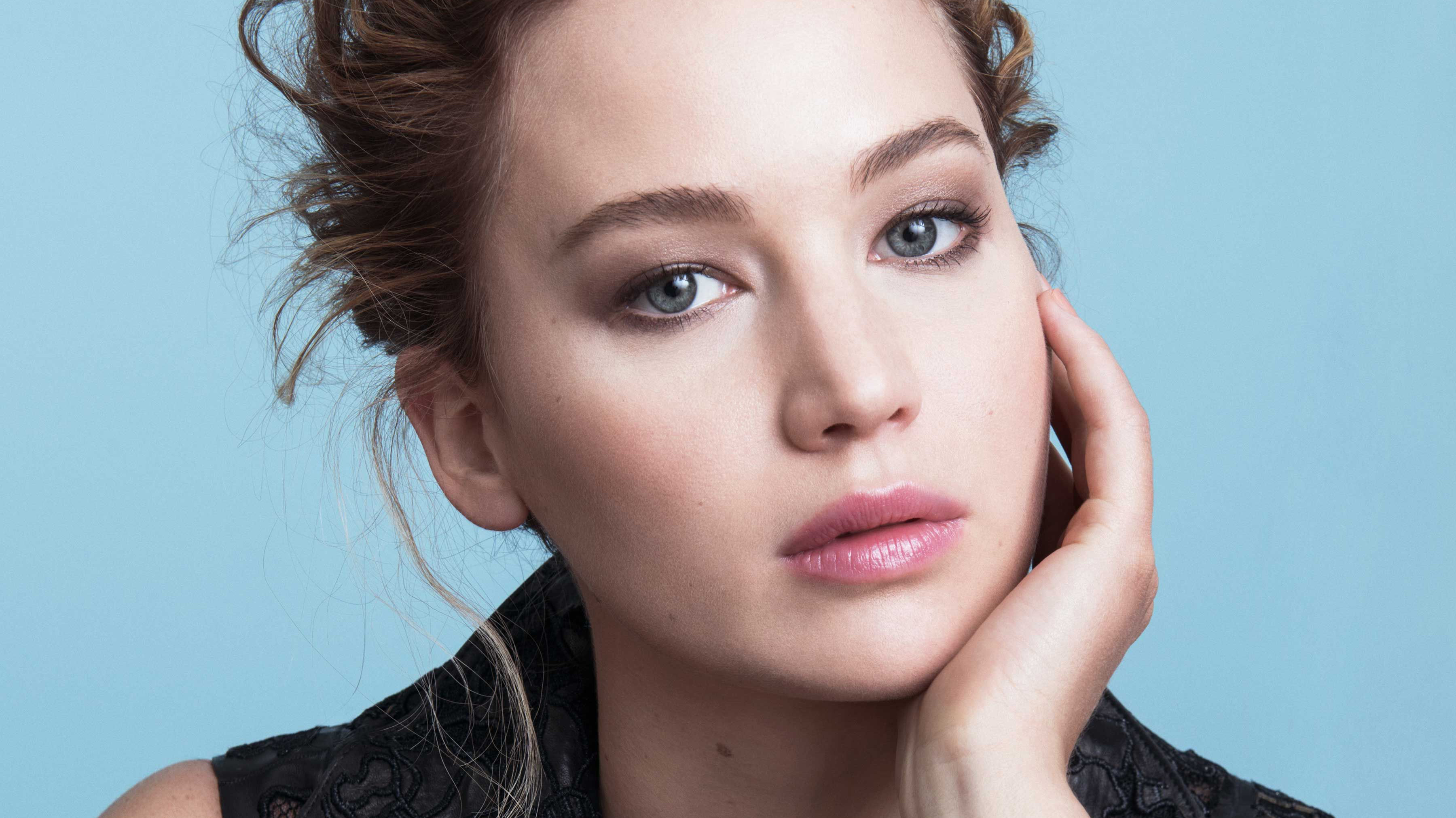 Jennifer Lawrence Cute Photo Wallpapers