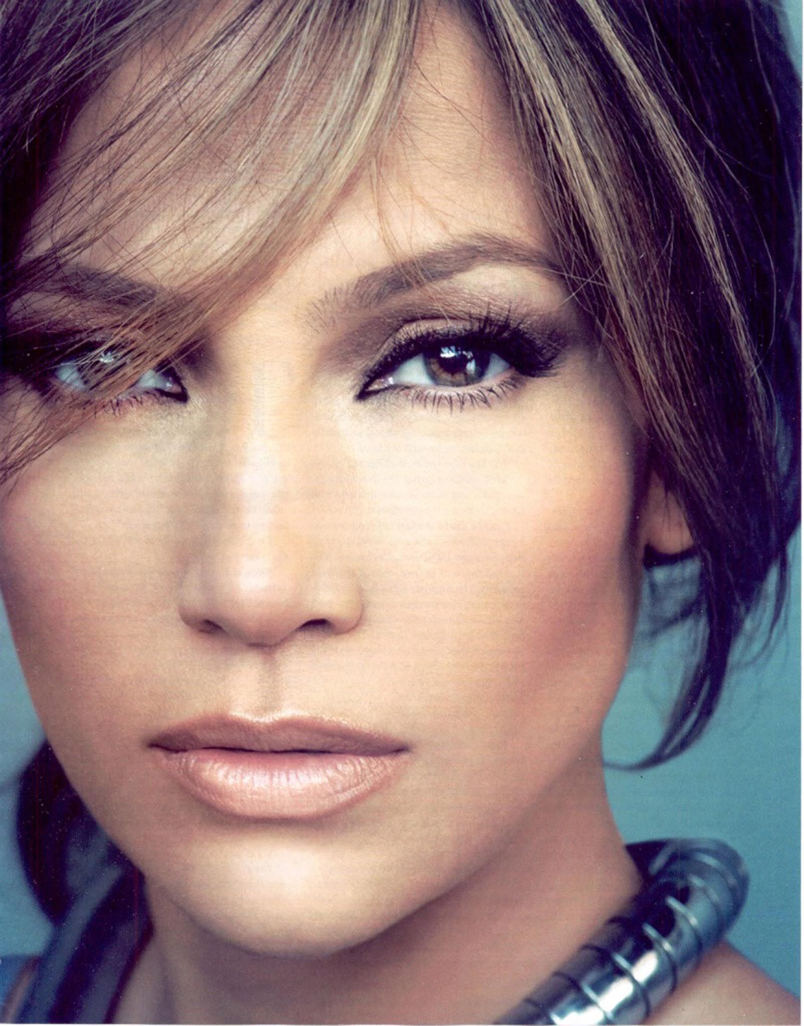 Jennifer Lopez Face 2017 Wallpapers