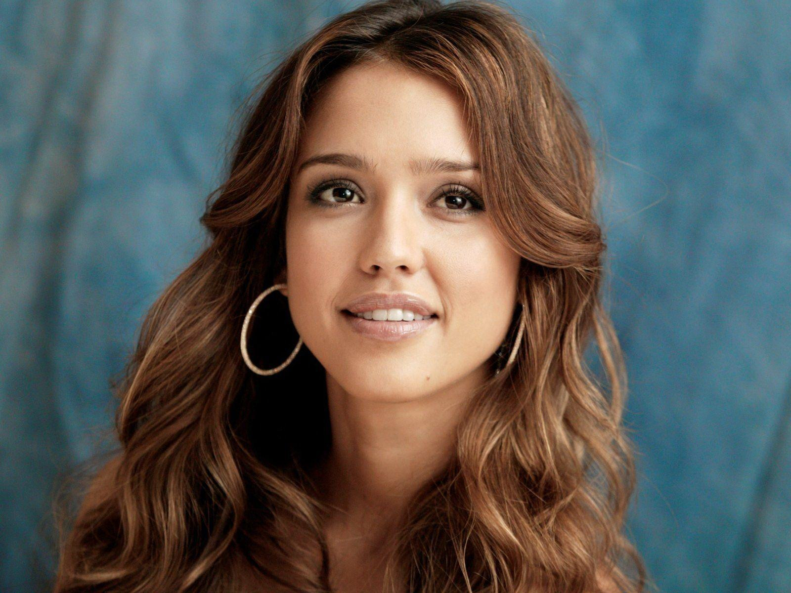 Jessica Alba 2018 Wallpapers