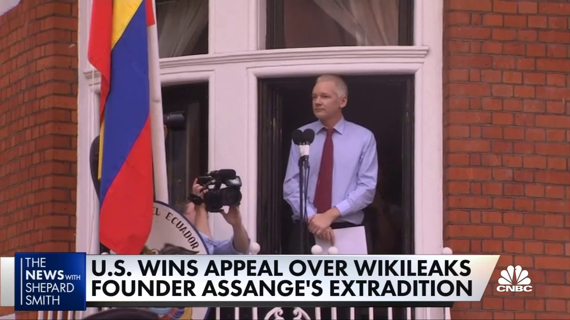 Jolia Assange Wallpapers