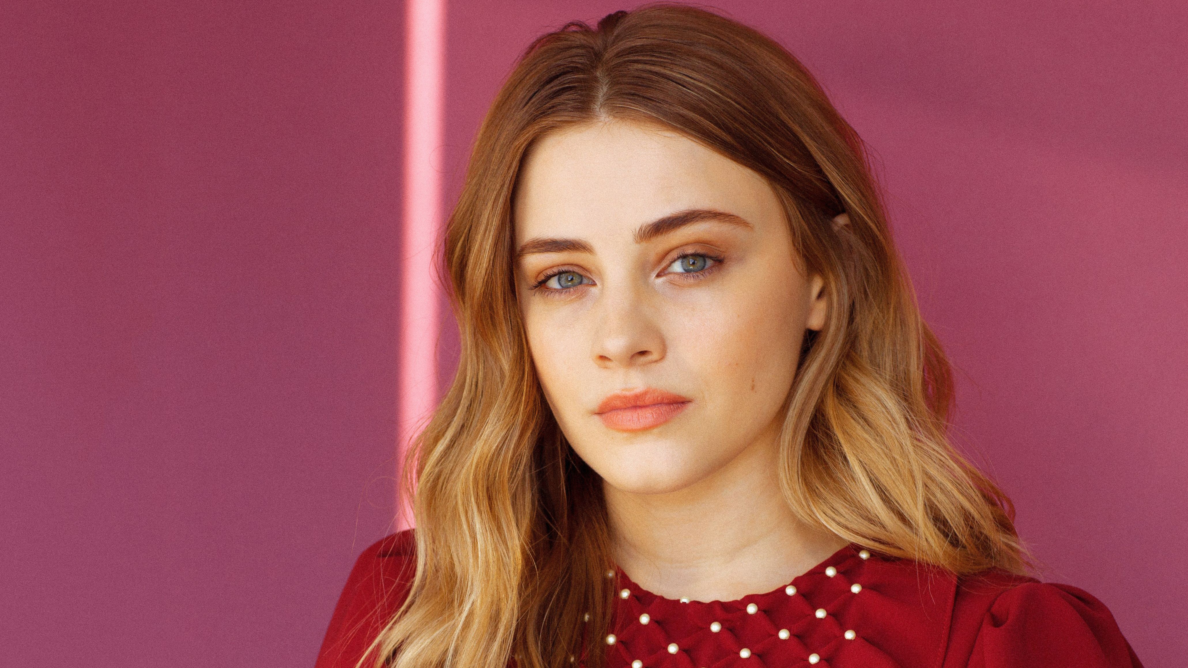 Josephine Langford Monochrome Face Wallpapers