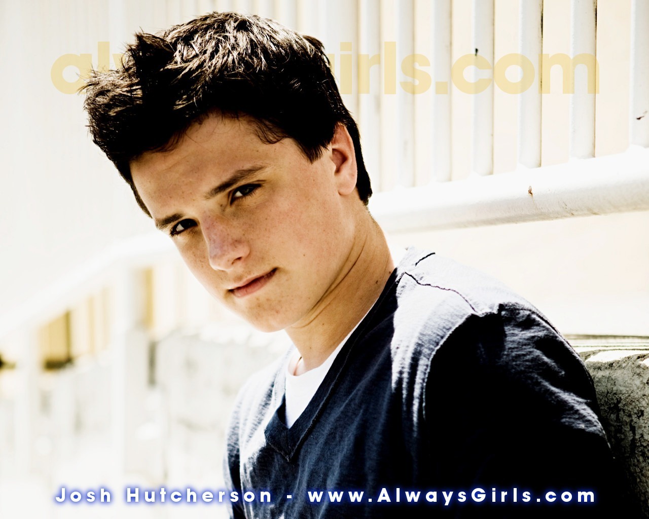 Josh Hutcherson Wallpapers