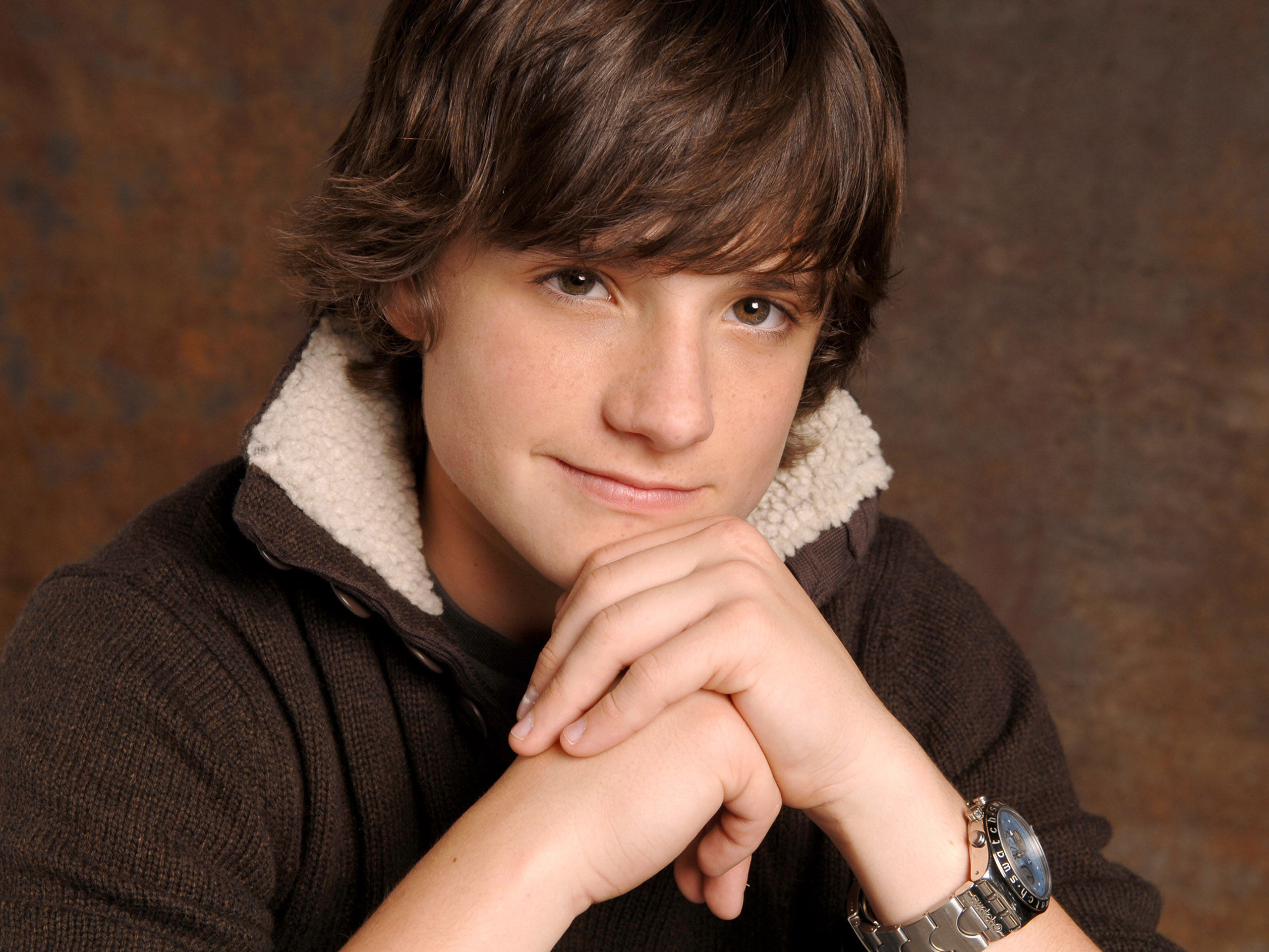 Josh Hutcherson Wallpapers