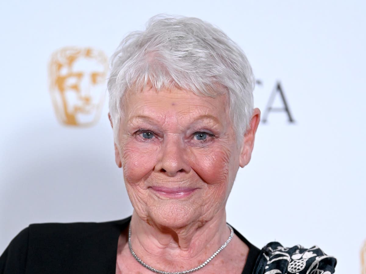 Judi Dench Wallpapers