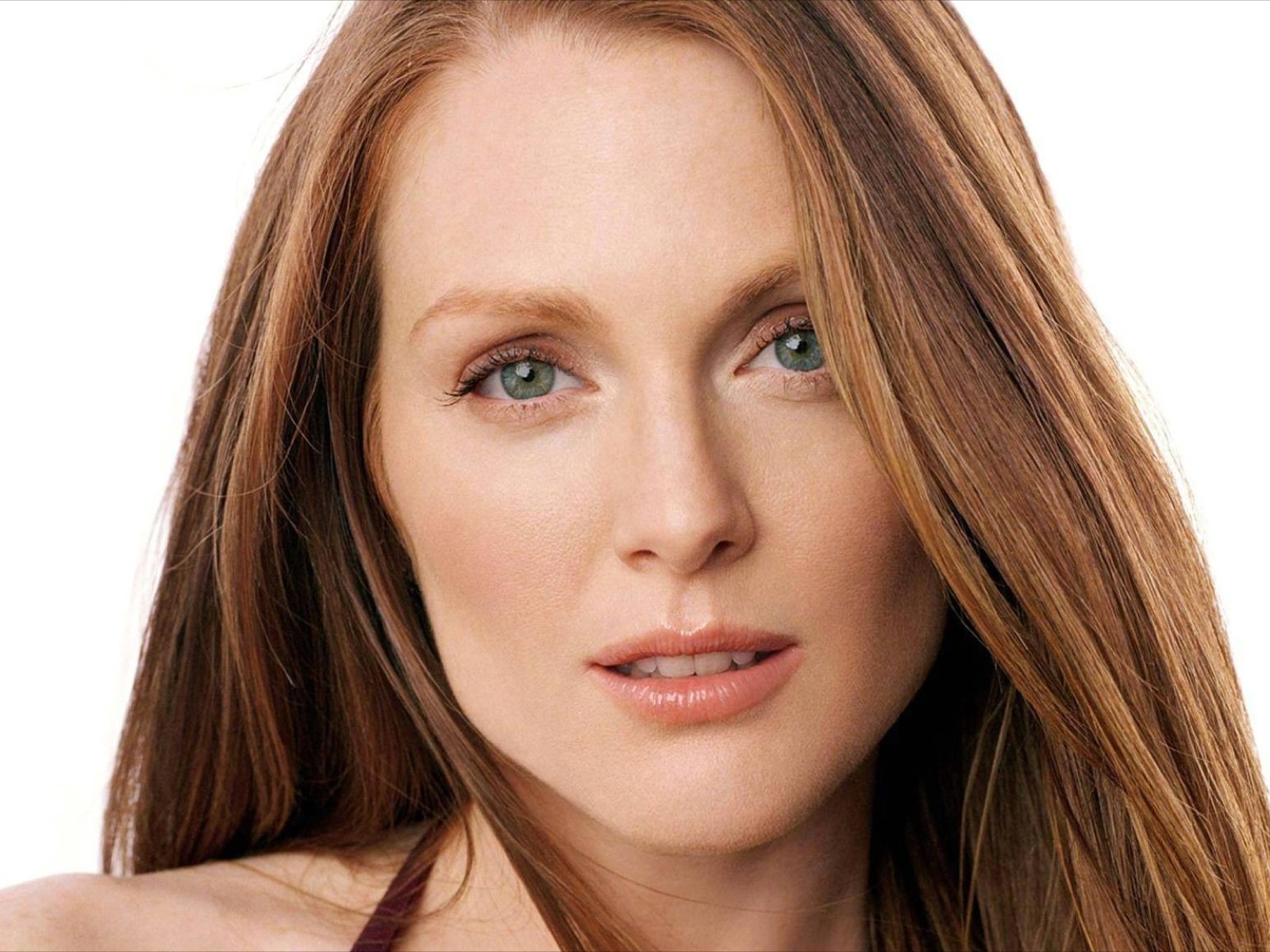 Julianne Moore Wallpapers