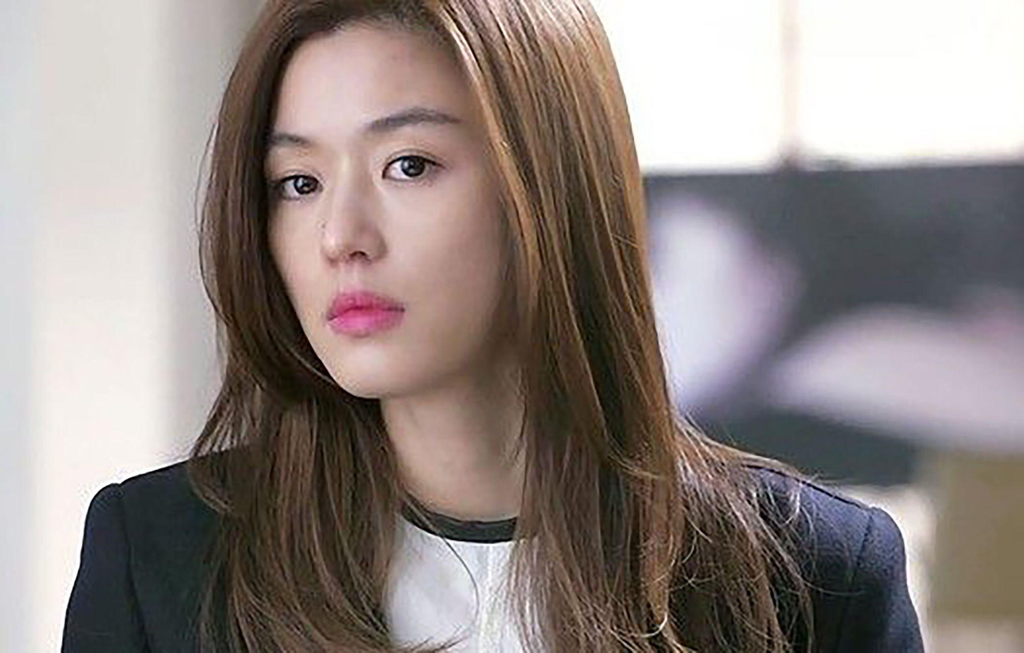 Jun Ji-Hyun Wallpapers