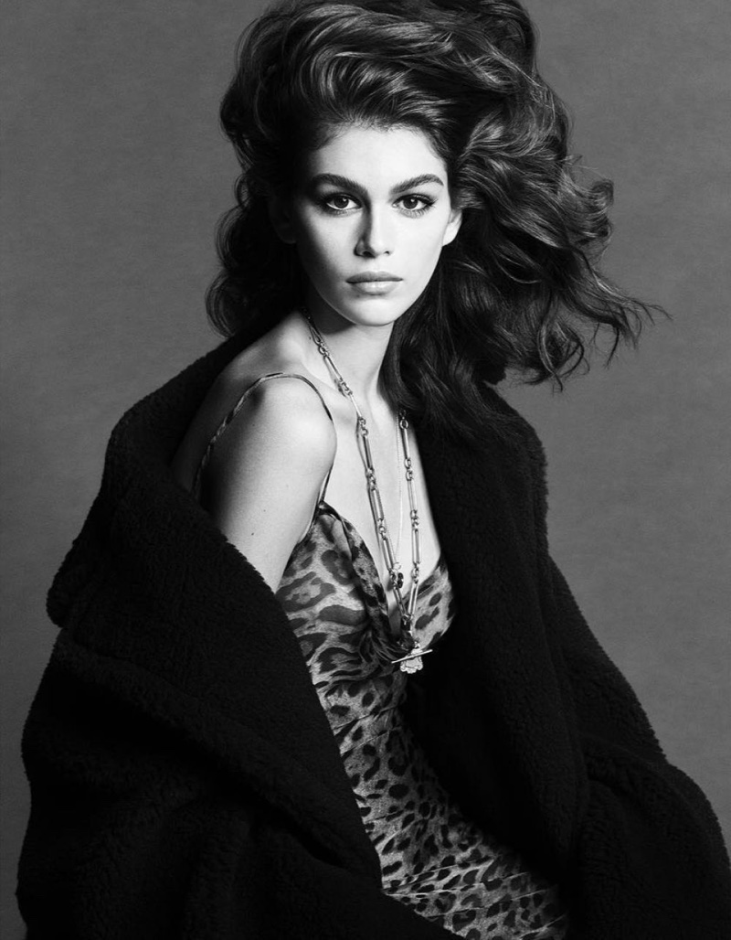 Kaia Gerber Monochrome 2018 Wallpapers