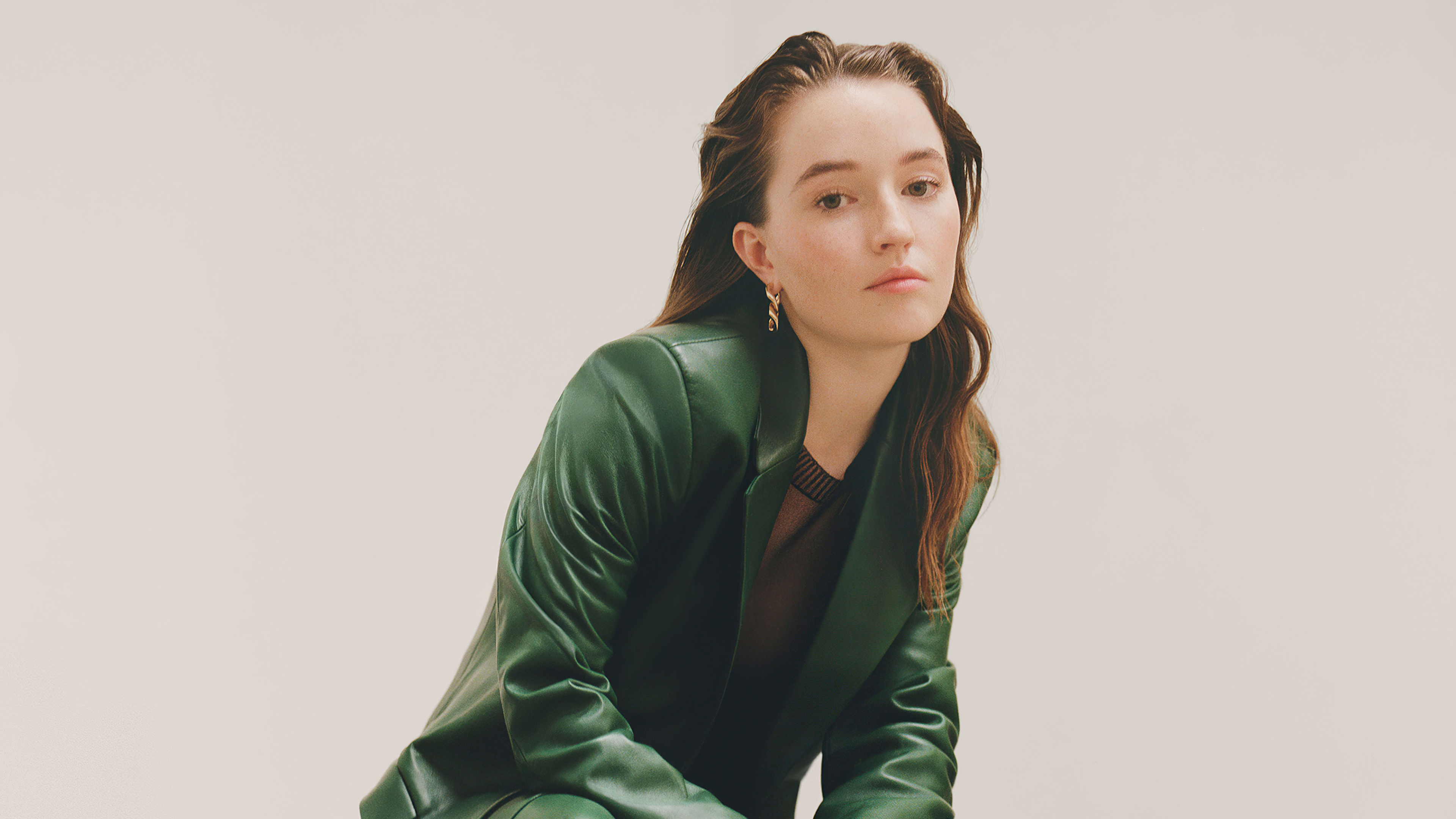 Kaitlyn Dever Wallpapers