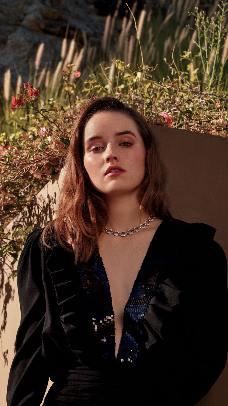 Kaitlyn Dever 2019 Wallpapers