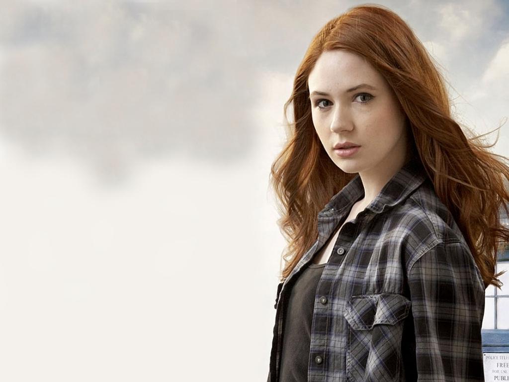 Karen Gillan Actress 2021 New Wallpapers