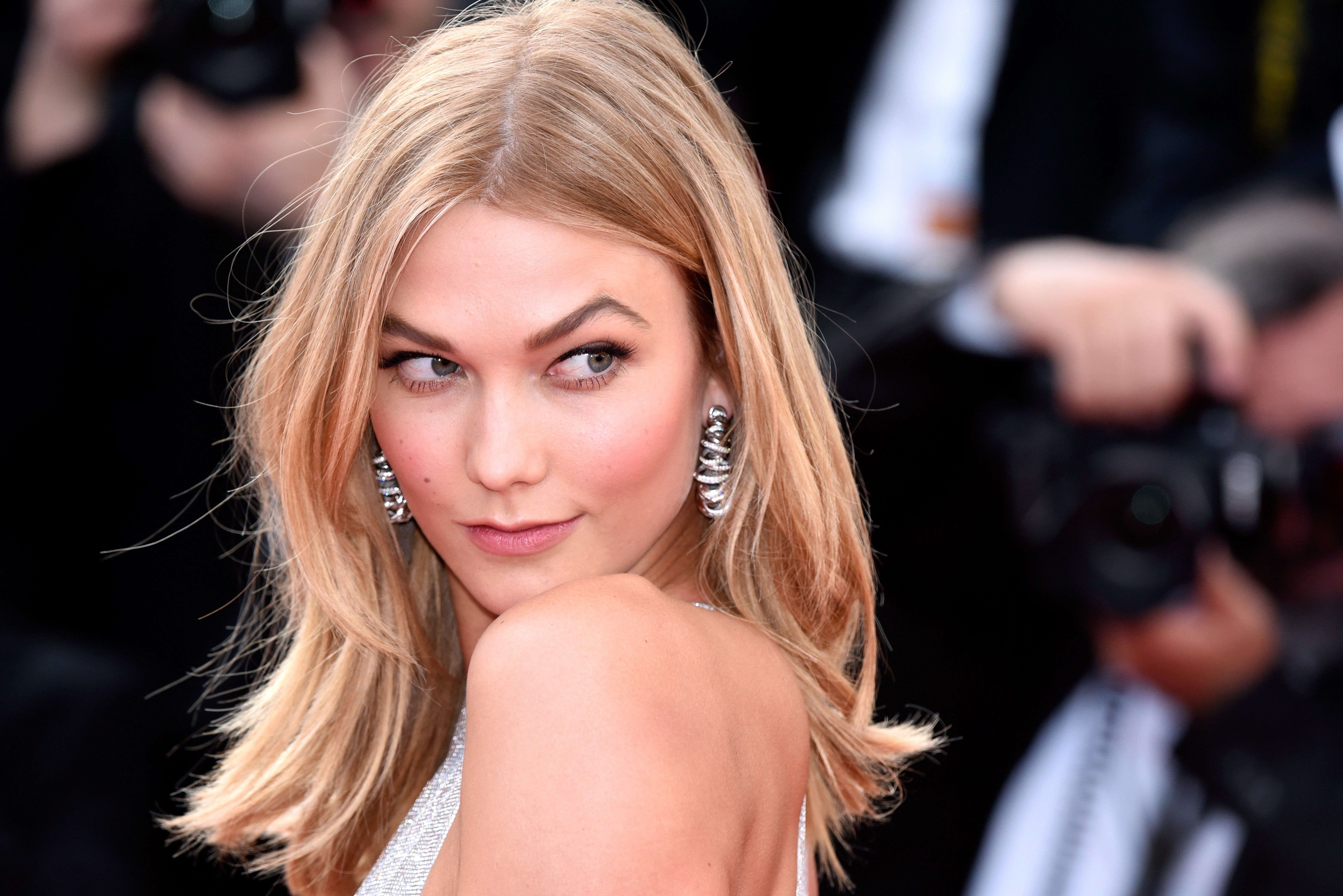 Karlie Kloss 2019 Wallpapers