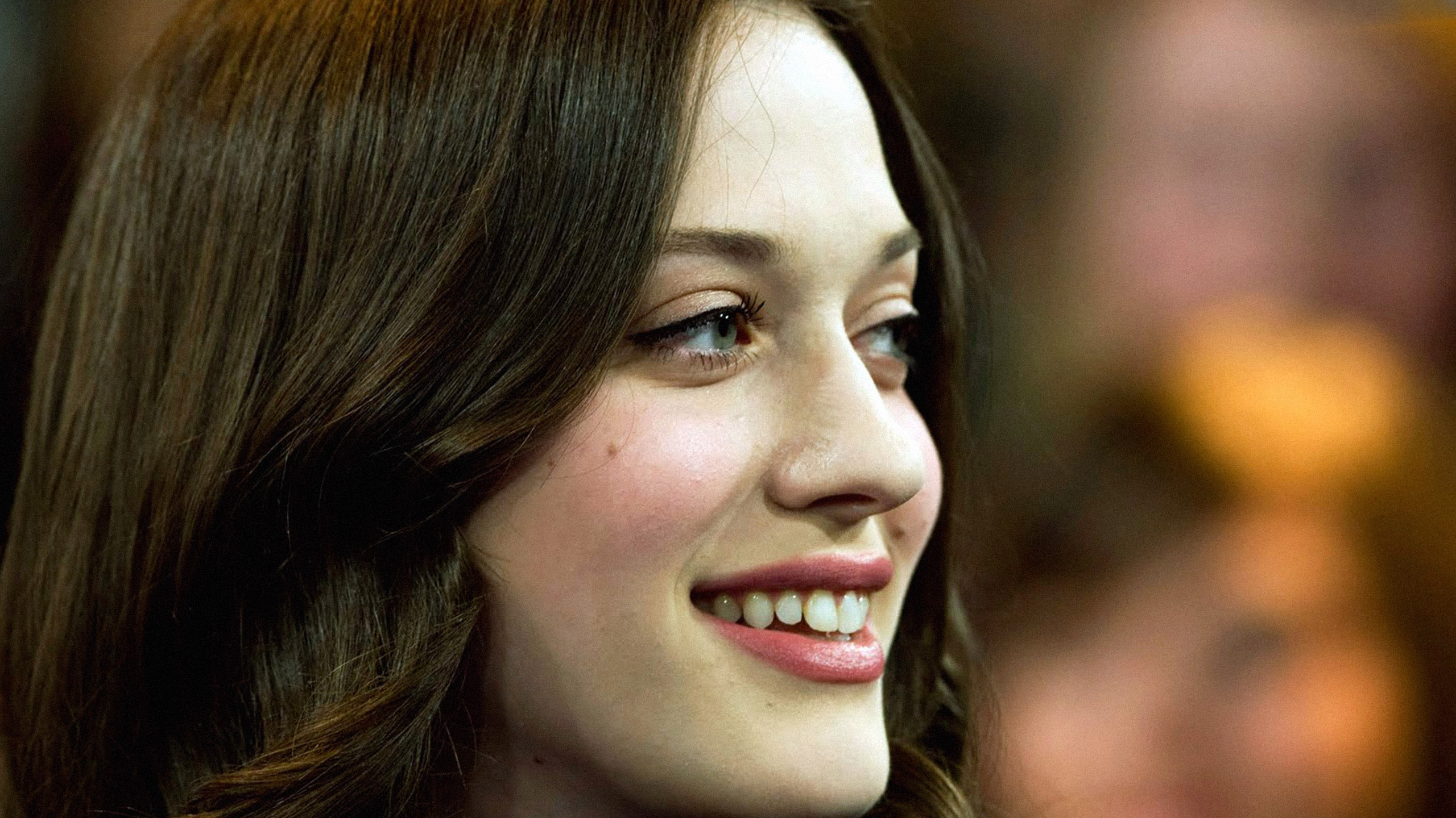 Kat Dennings Latest Wallpapers