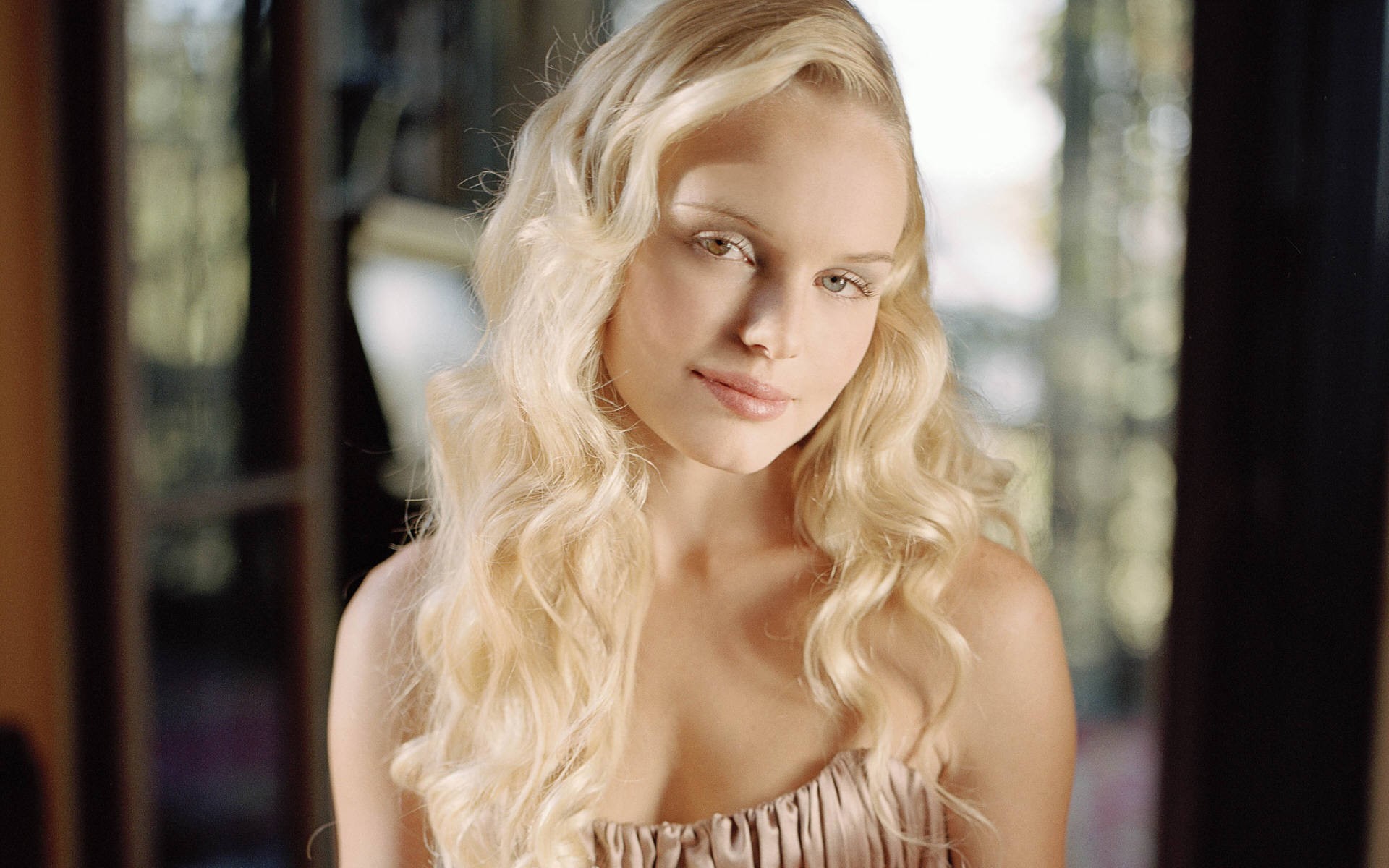 Kate Bosworth New Images Wallpapers