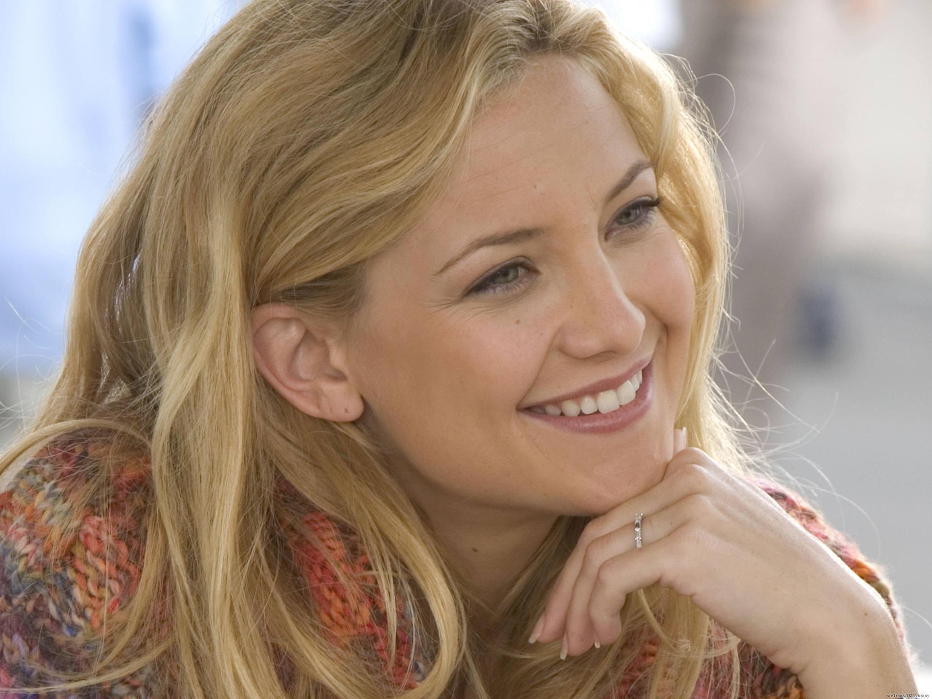 Kate Hudson Jacket Images Wallpapers