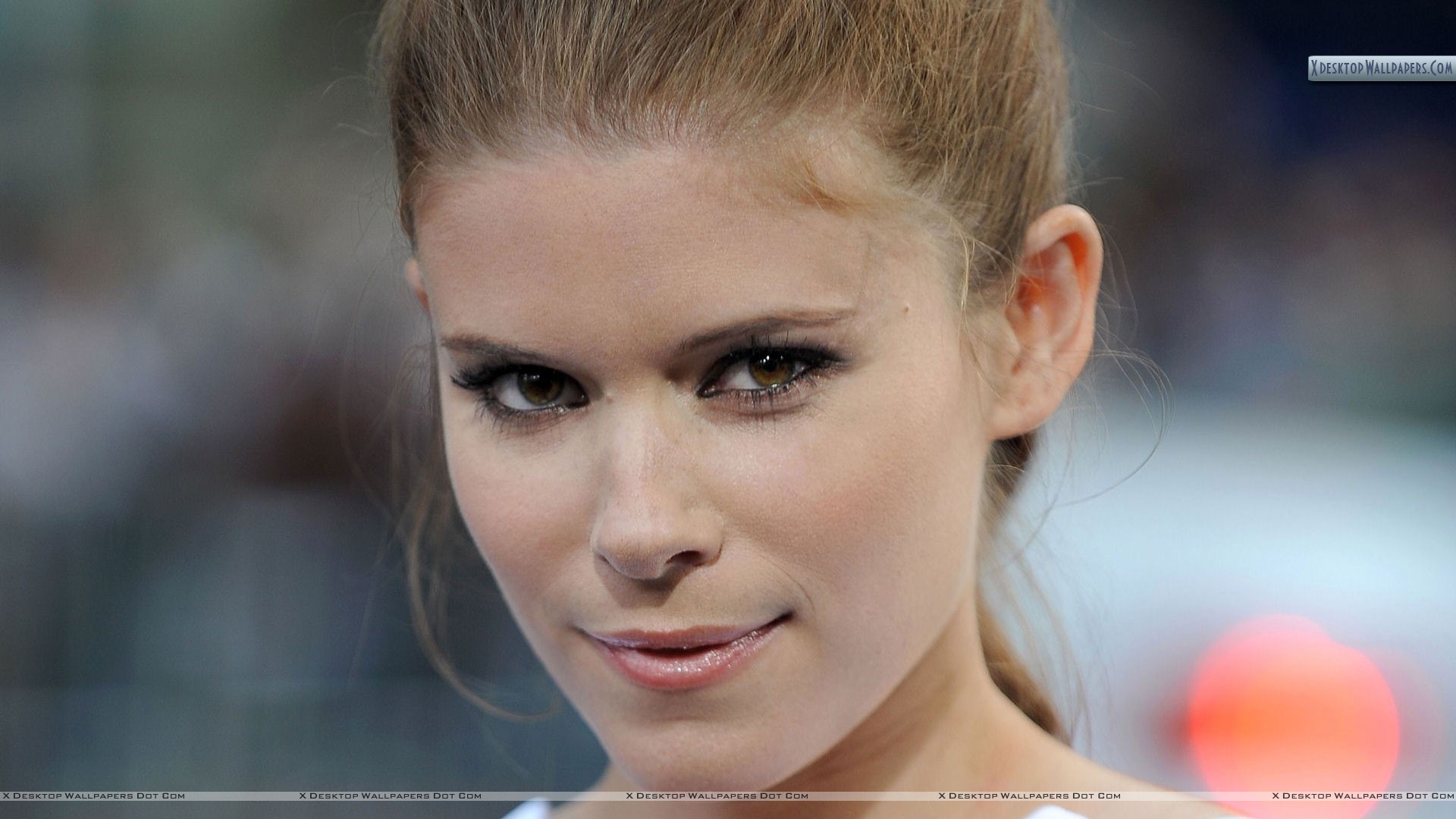 Kate Mara Smile Images Wallpapers