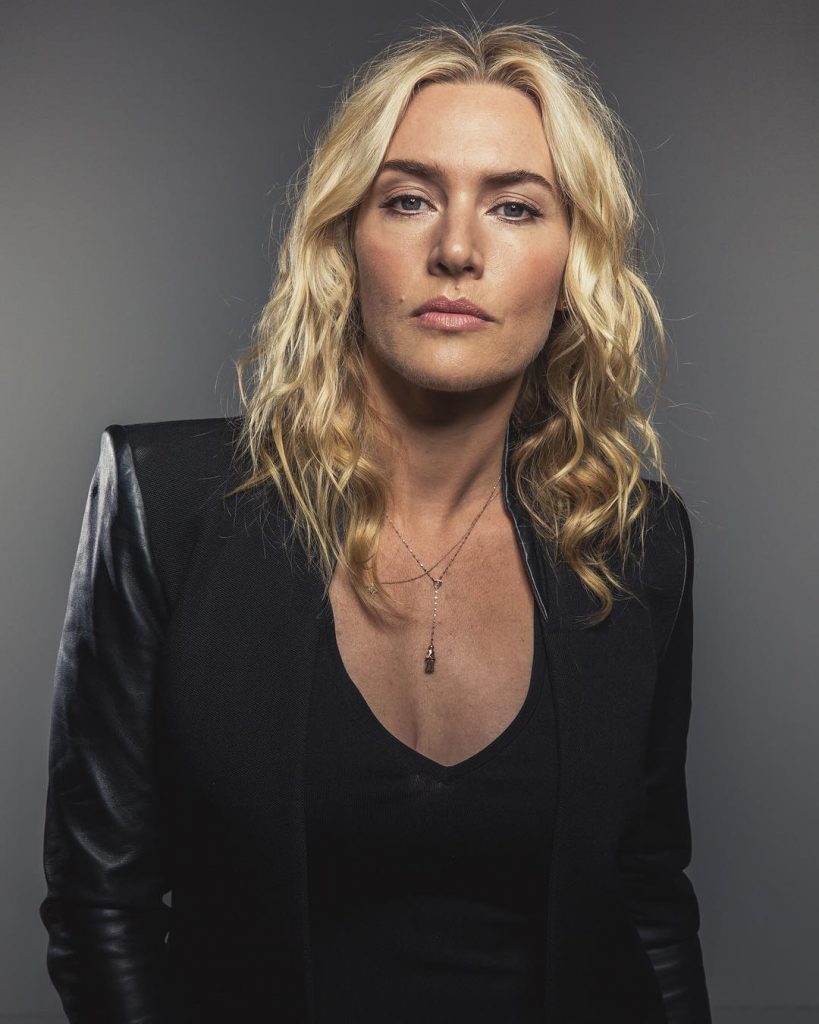 Kate Winslet Hot Pic Wallpapers